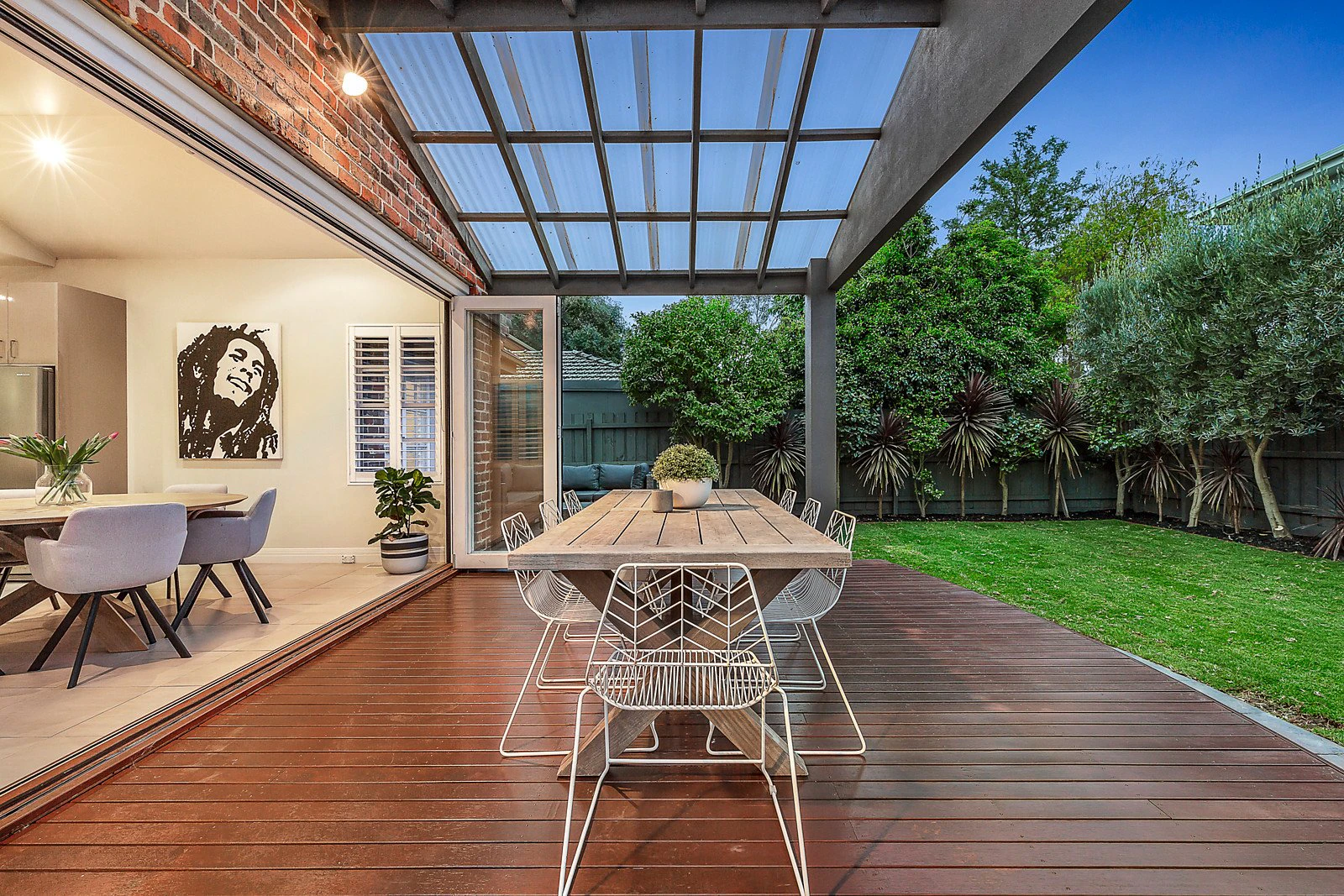 10 Tuxen Court, Brighton East, VIC