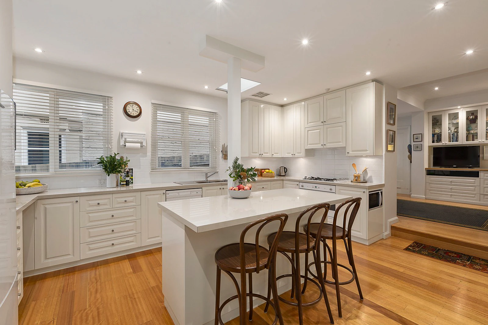 18 Somers Avenue, Malvern, VIC