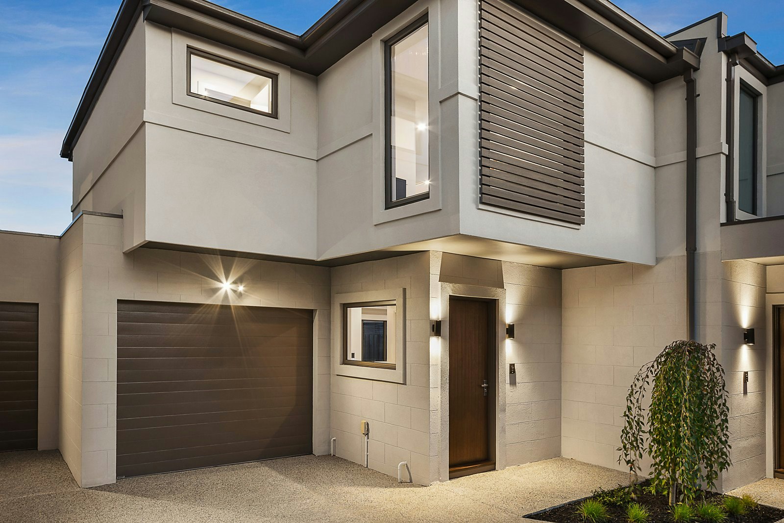 2/11 Stonehaven Crescent, Hampton East, VIC