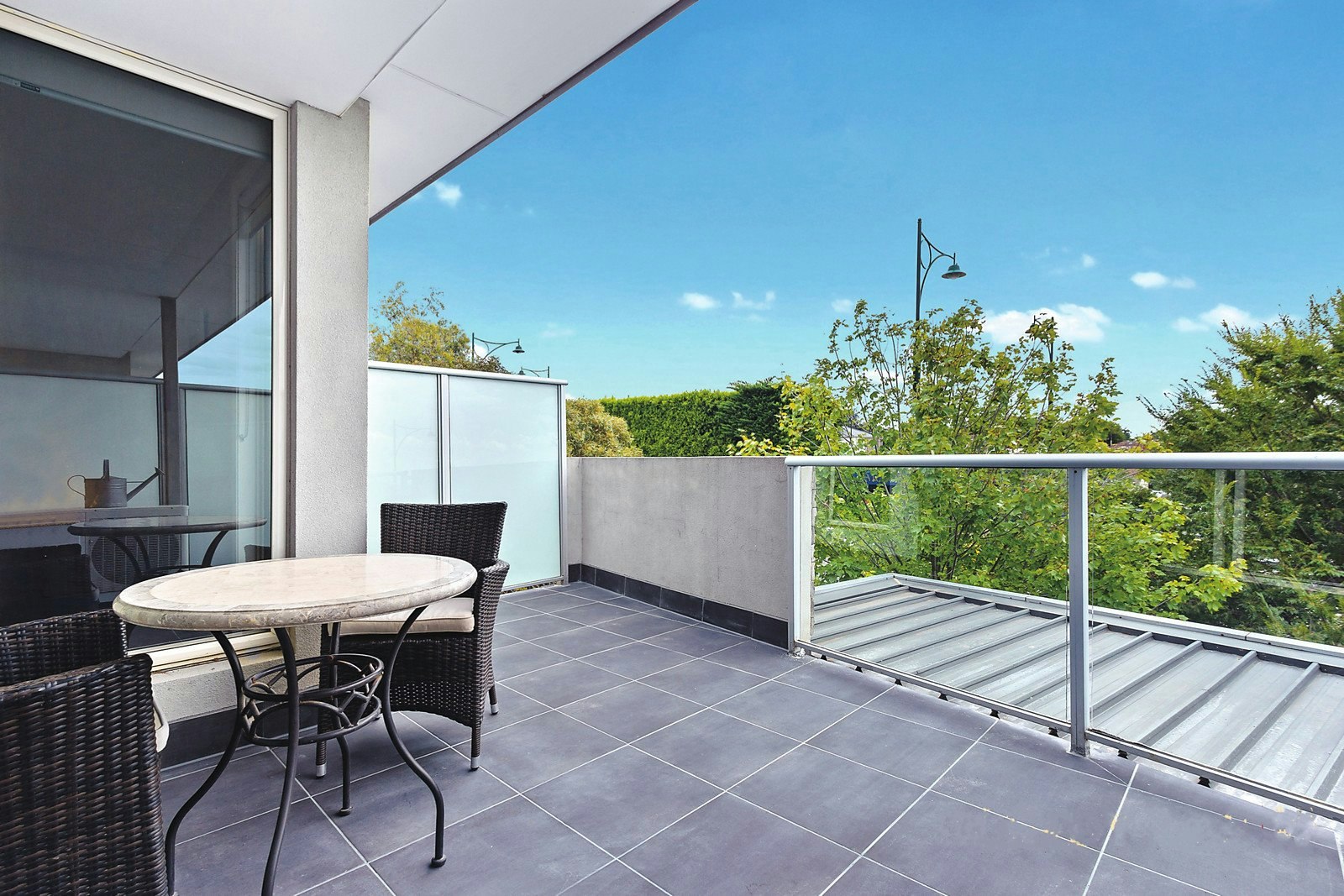 202/662 Whitehorse Road, Mont Albert, VIC