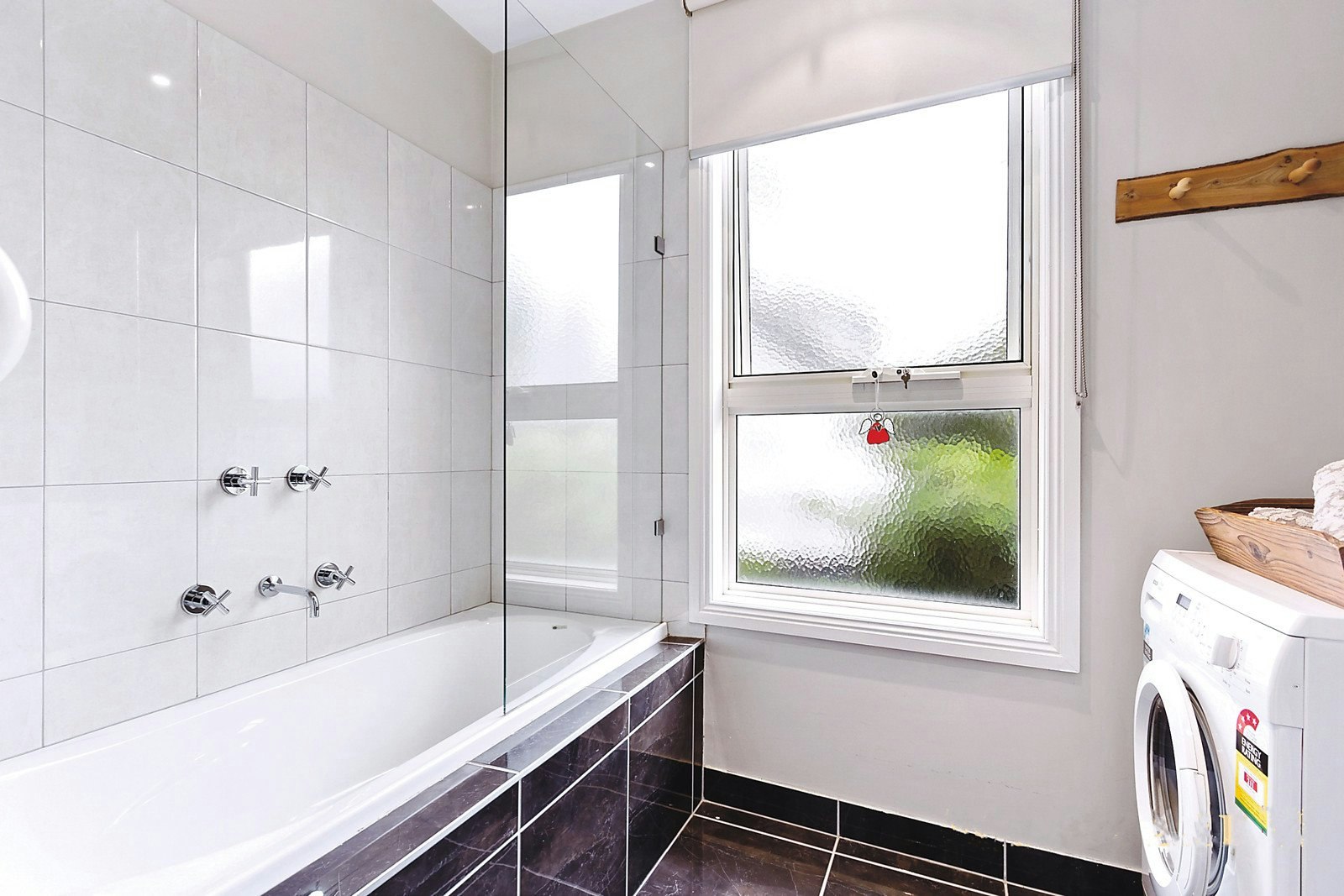 202/662 Whitehorse Road, Mont Albert, VIC