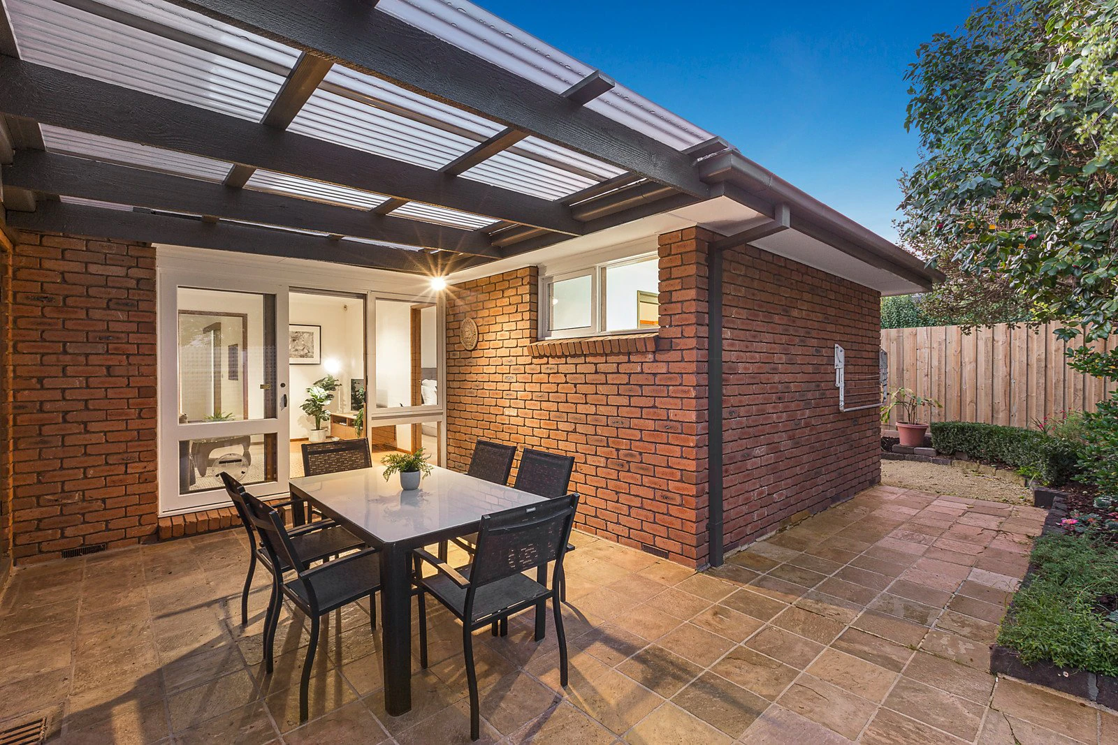 2/11 Wright Street, Kew East, VIC