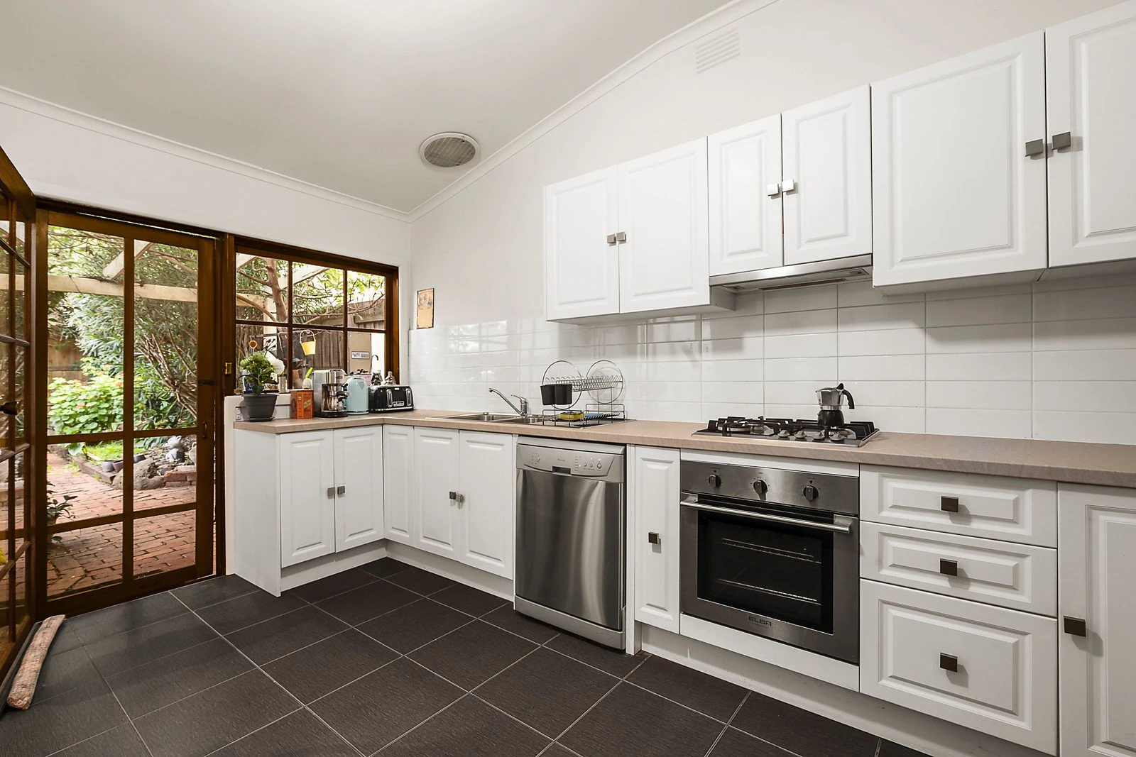 8 Inverleith Street, Hawthorn, VIC