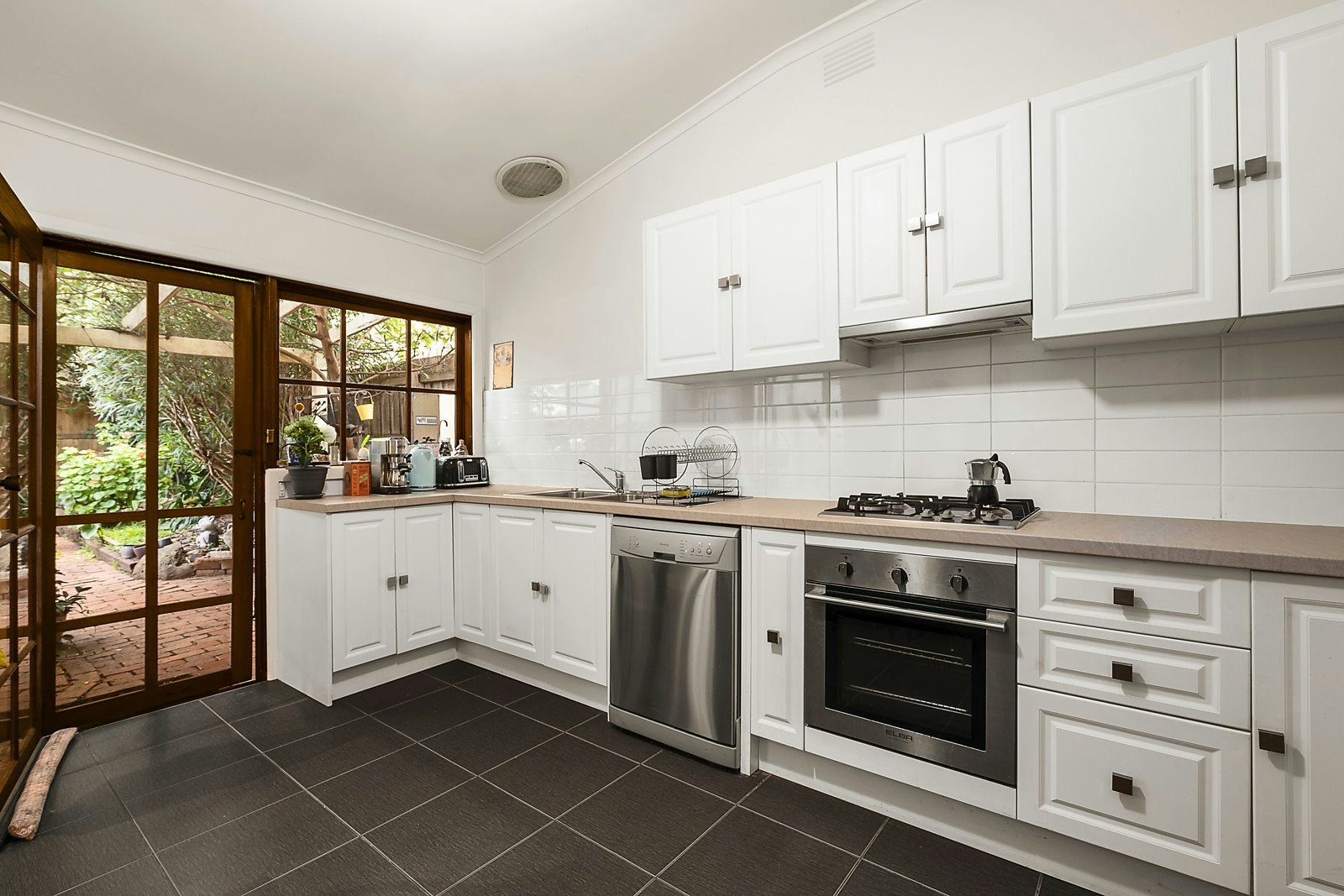 8 Inverleith Street, Hawthorn, VIC