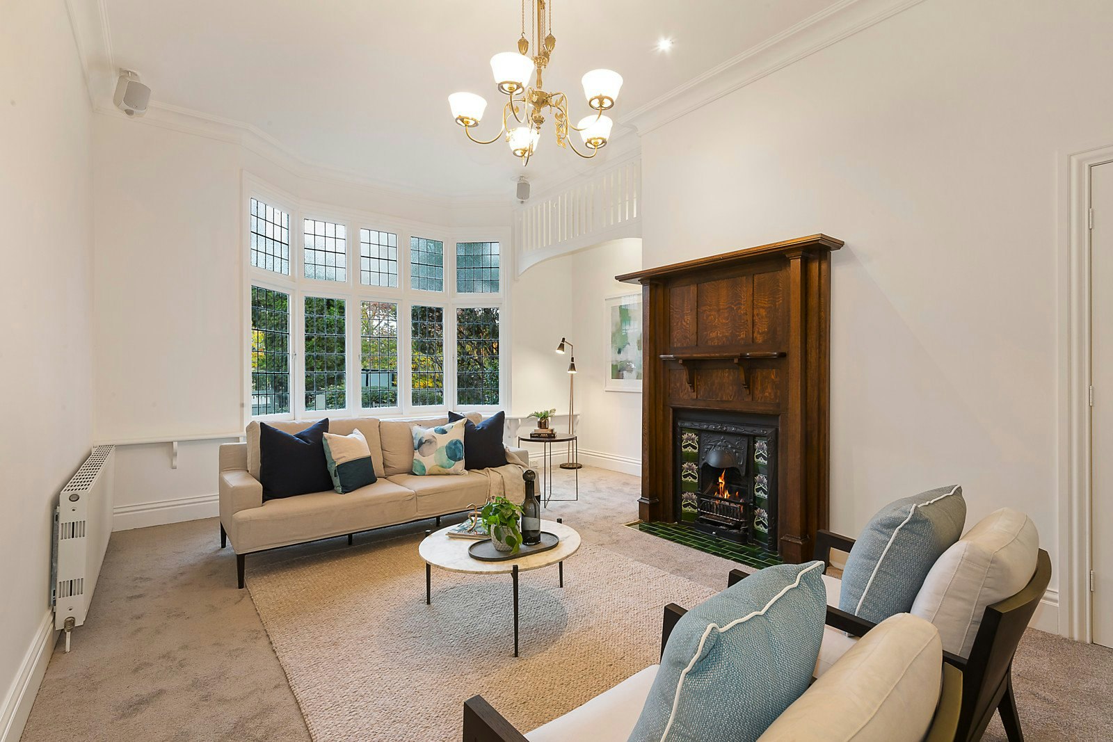 33 Mangarra Road, Canterbury, VIC