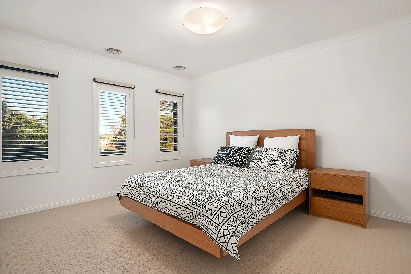 104 Middlesex Road, Surrey Hills, VIC