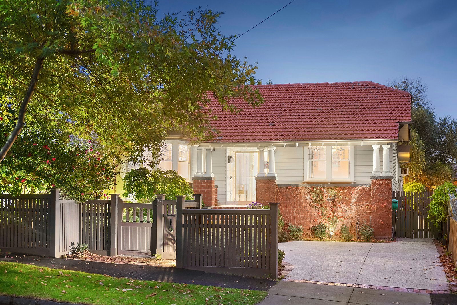 17 Webb Street, Glen Iris, VIC