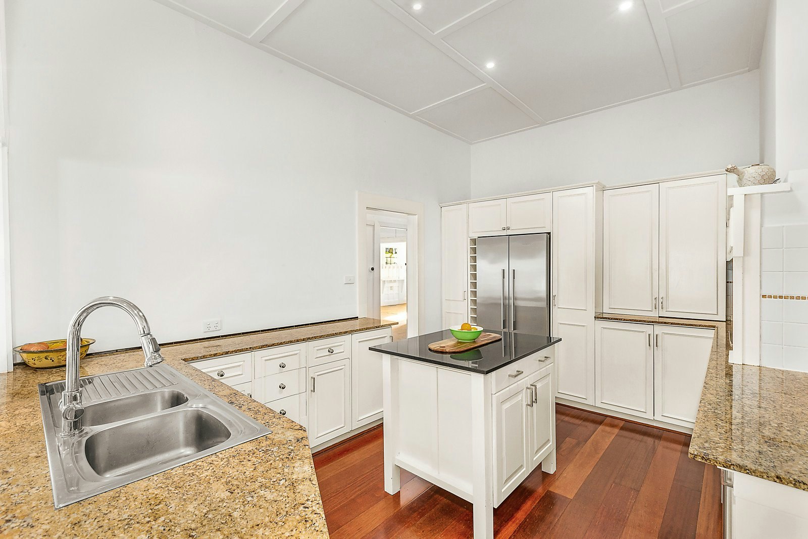 13 Dunlop Street, Ashburton, VIC