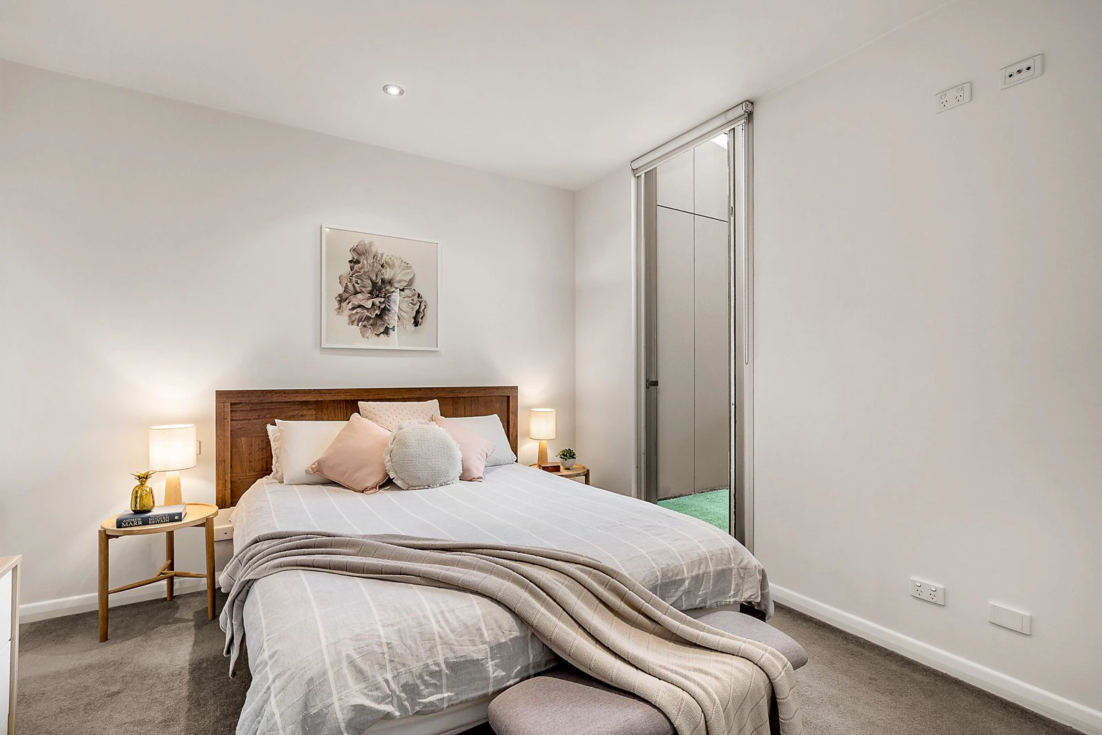 2/44 Mills Street, Albert Park, VIC