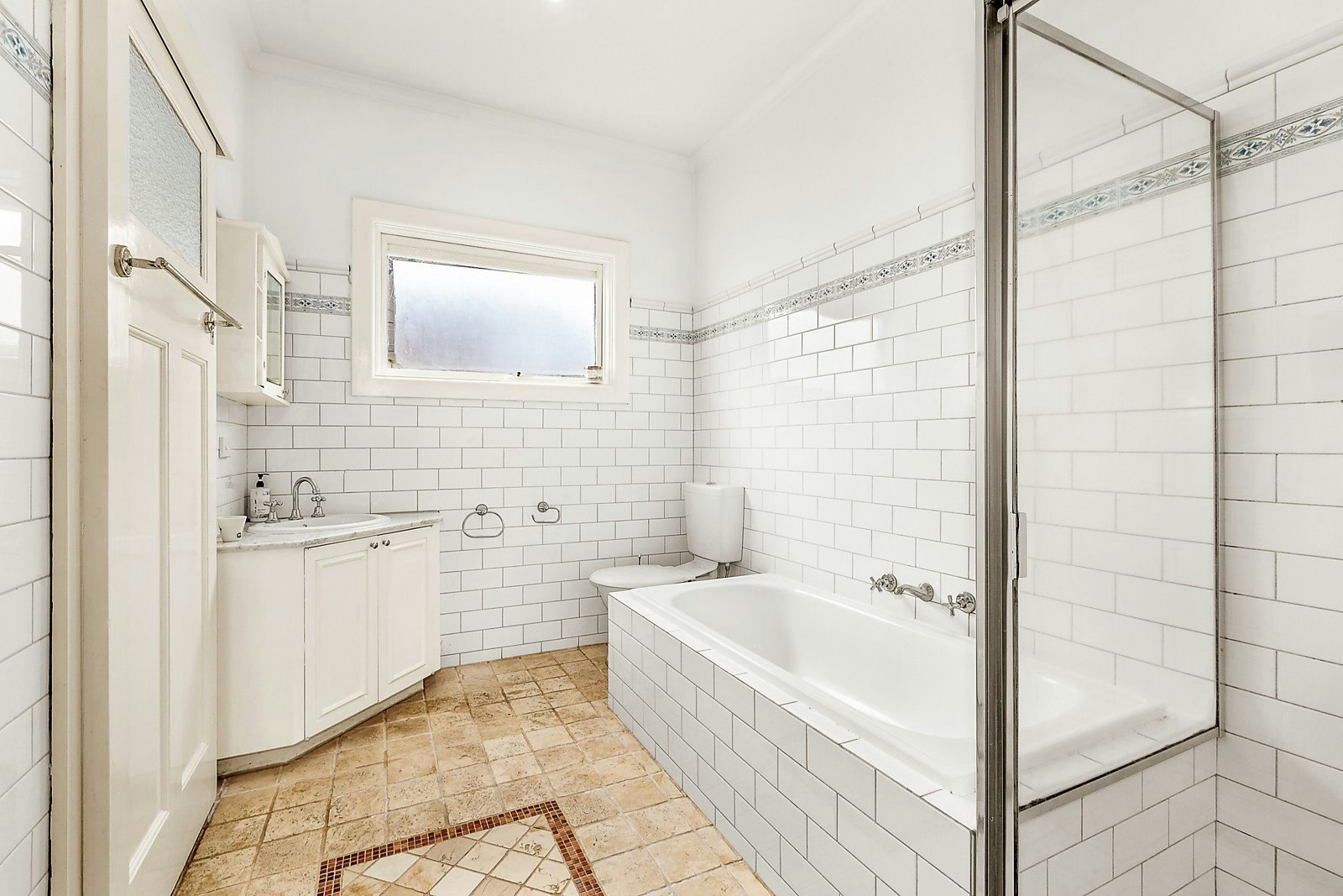 13 Dunlop Street, Ashburton, VIC