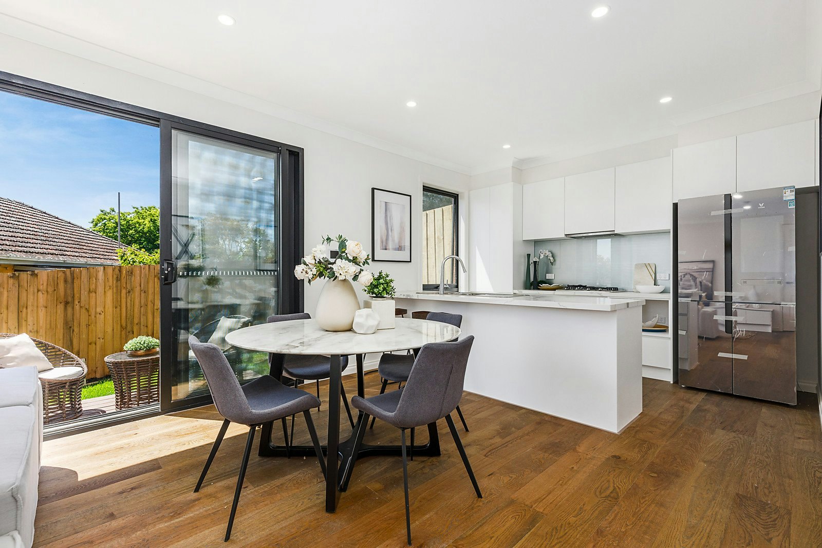 2/13 Greythorn Road, Balwyn North, VIC