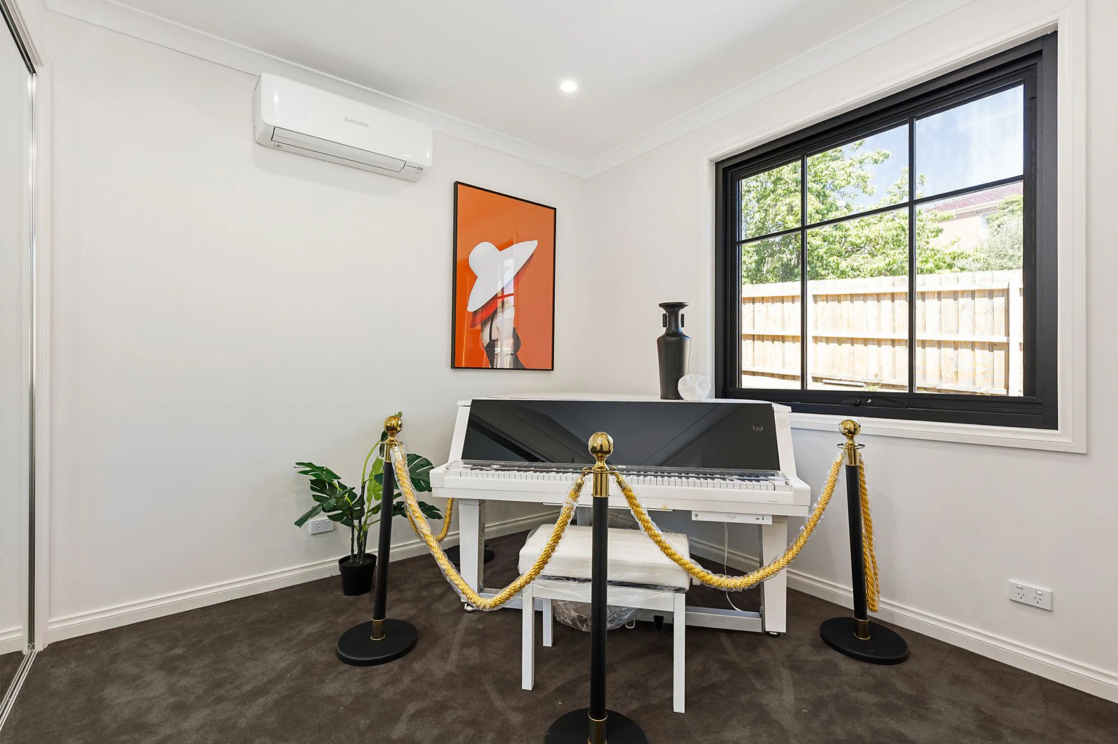 2/13 Greythorn Road, Balwyn North, VIC