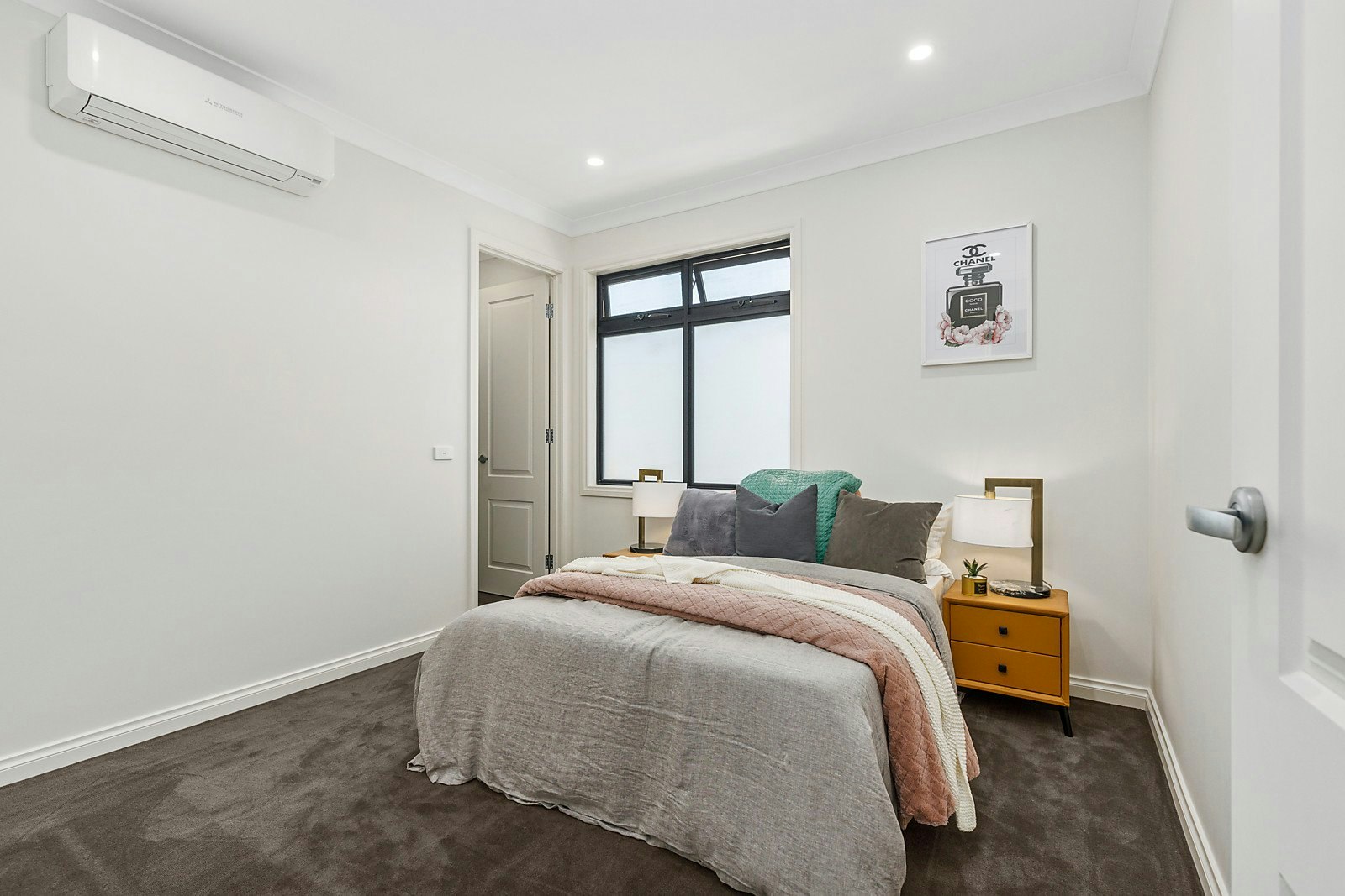 2/13 Greythorn Road, Balwyn North, VIC