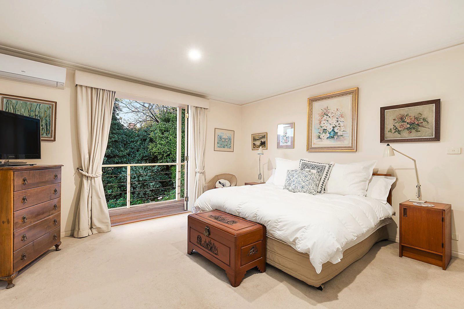 8 Montalto Avenue, Toorak, VIC