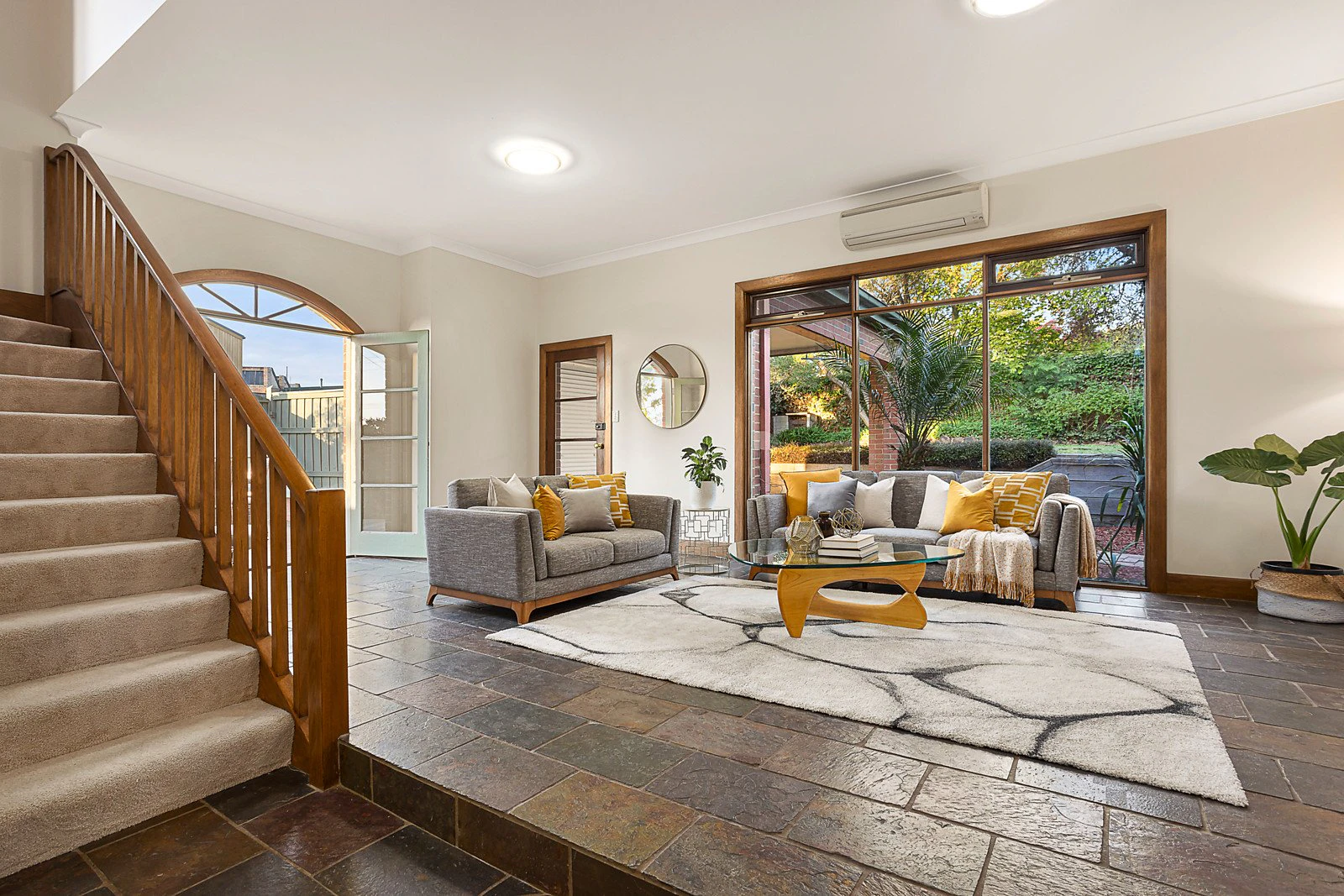 25 Solway Street, Ashburton, VIC