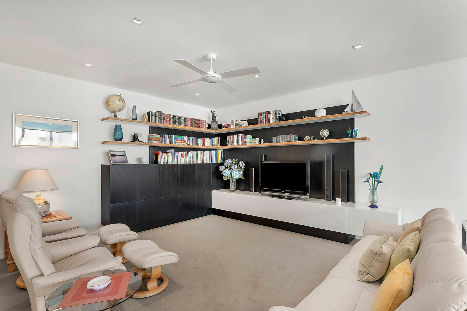 54/15 Beach Road, Hampton, VIC