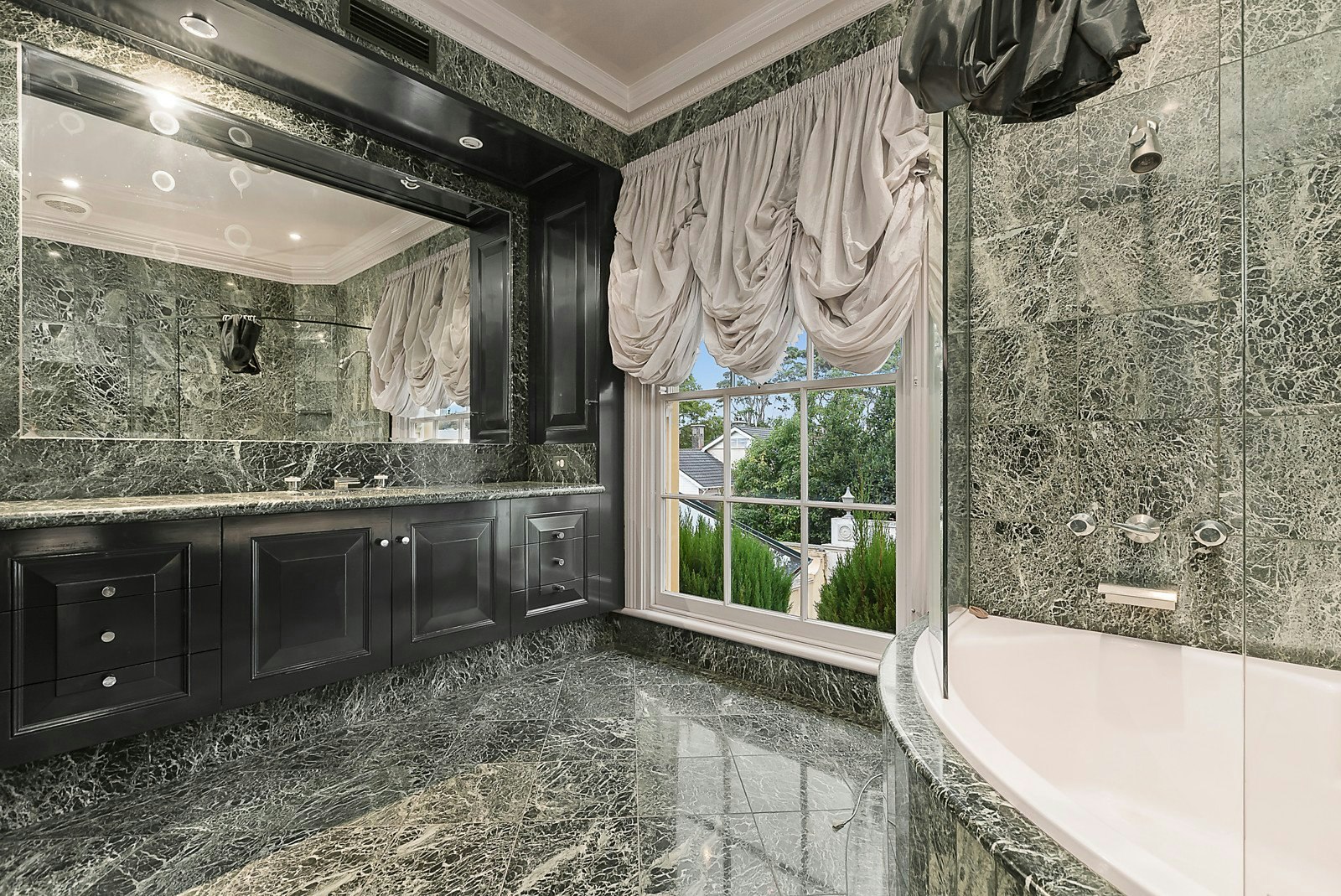 14 Glyndon Avenue, Brighton, VIC