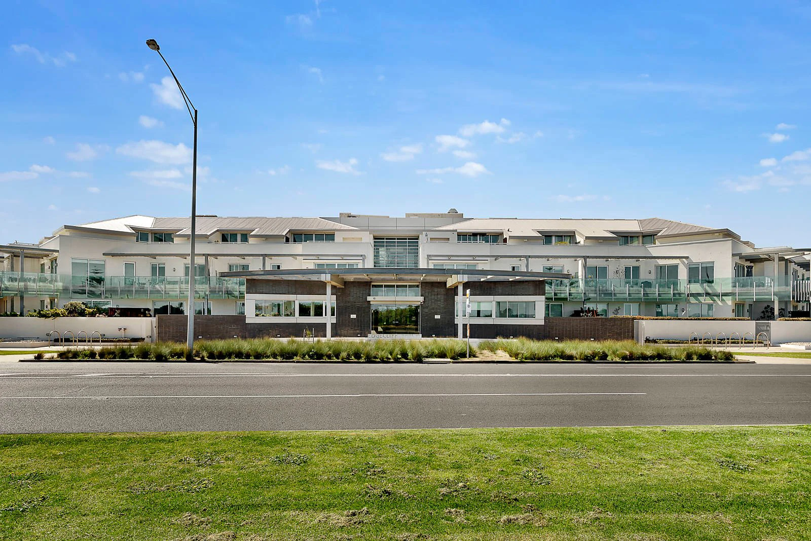 54/15 Beach Road, Hampton, VIC