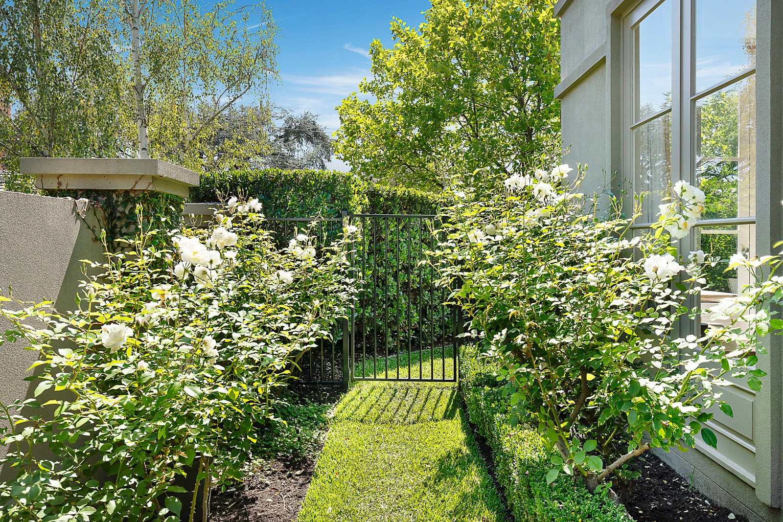 11 Torresdale Court, Toorak, VIC