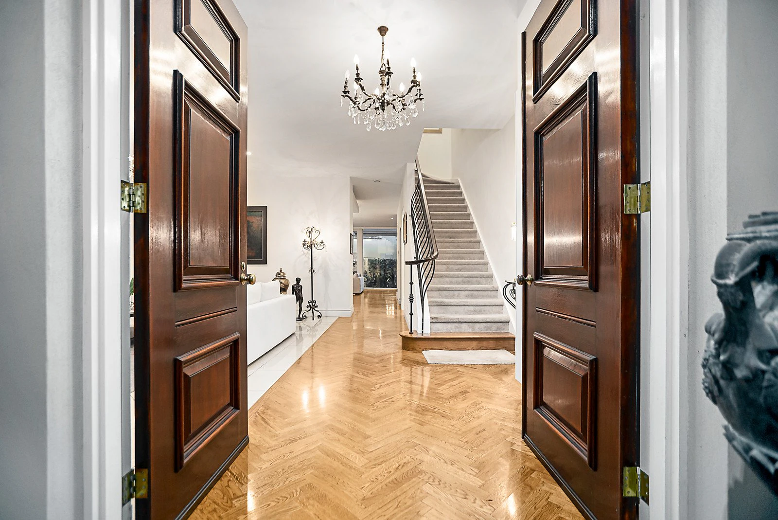 27 Balmerino Avenue, Toorak, VIC