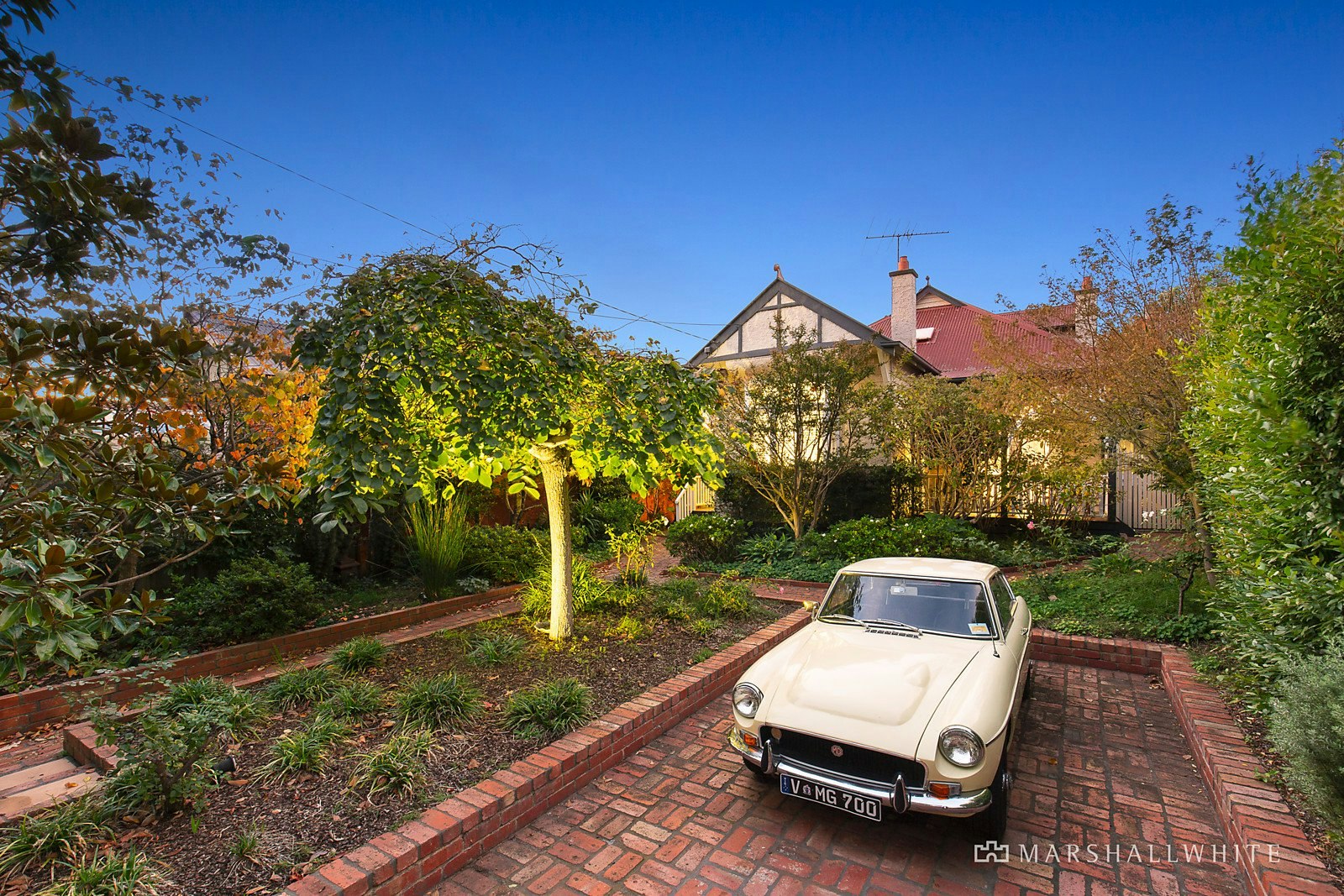 16 Elster Avenue, Elsternwick, VIC