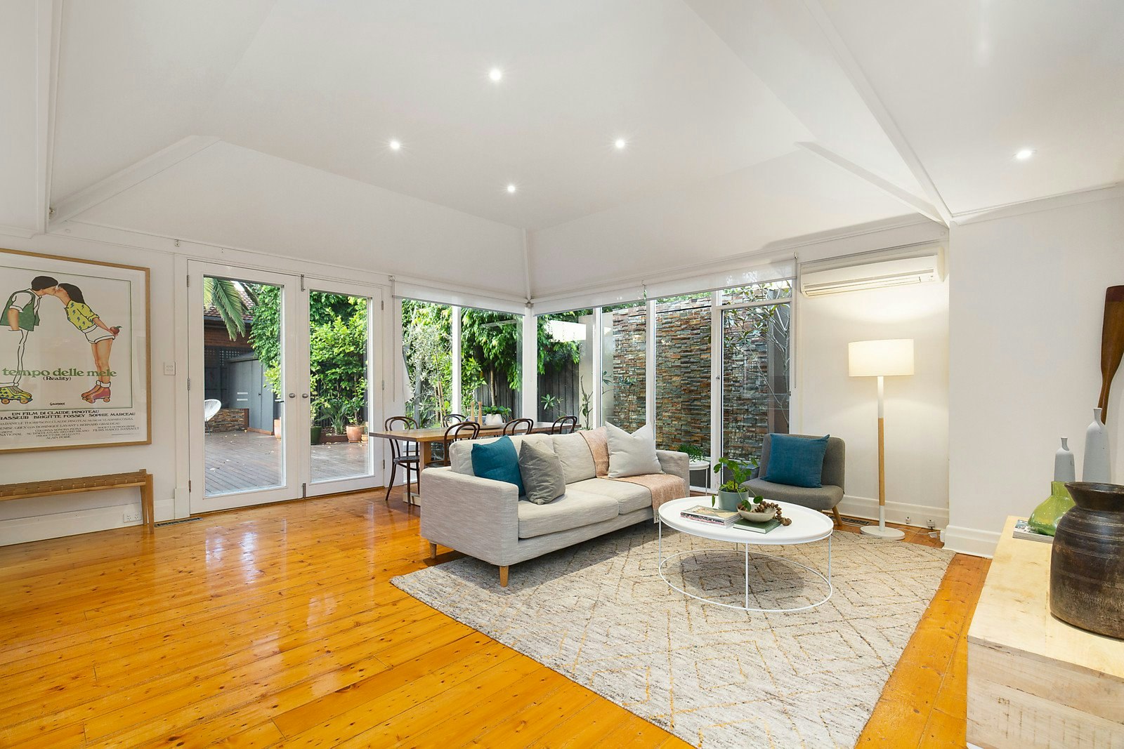 16 Elster Avenue, Elsternwick, VIC