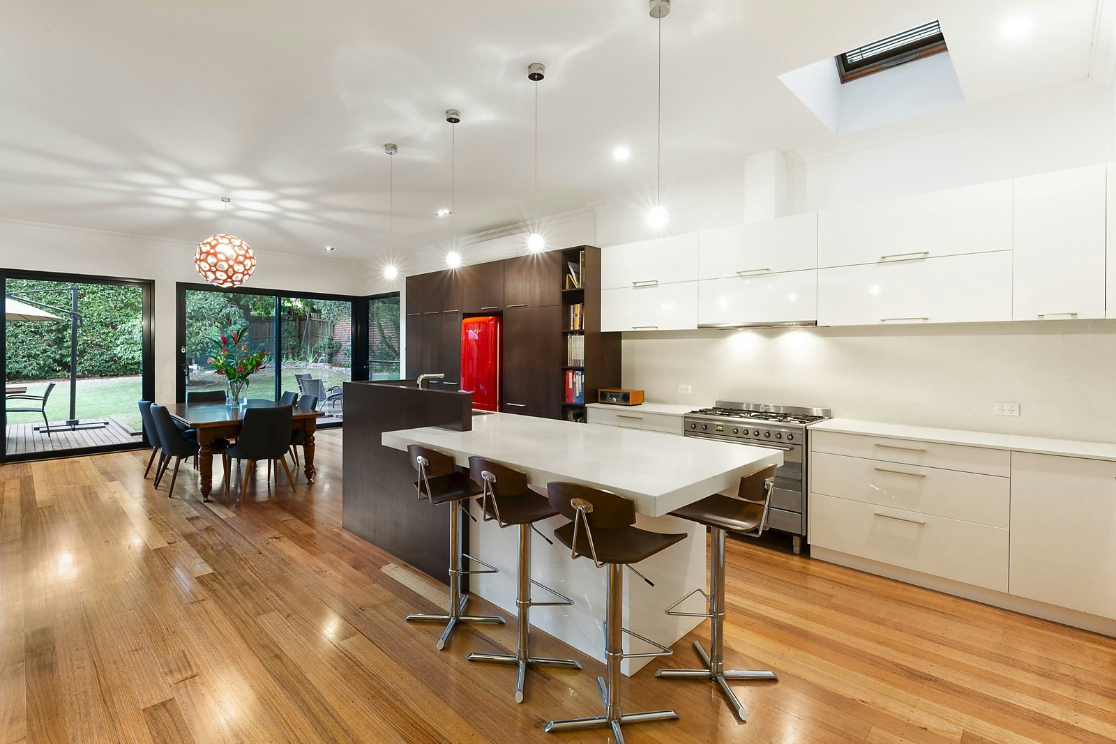 16 Fairmont Avenue, Camberwell, VIC