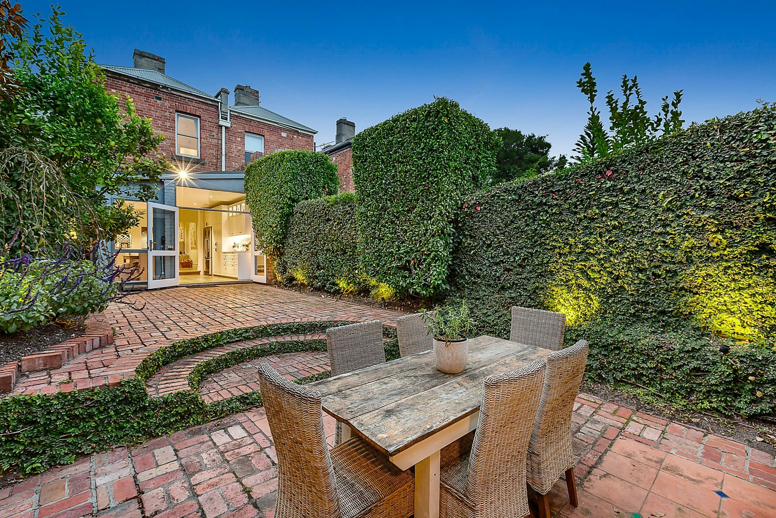 74 Sutherland Road, Armadale, VIC