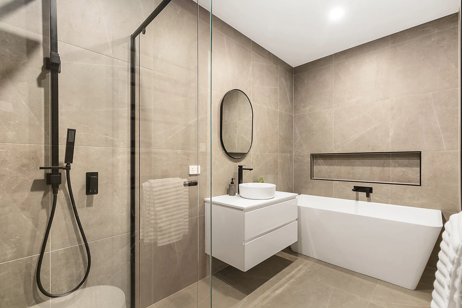 3 Gleeson Avenue, Camberwell, VIC