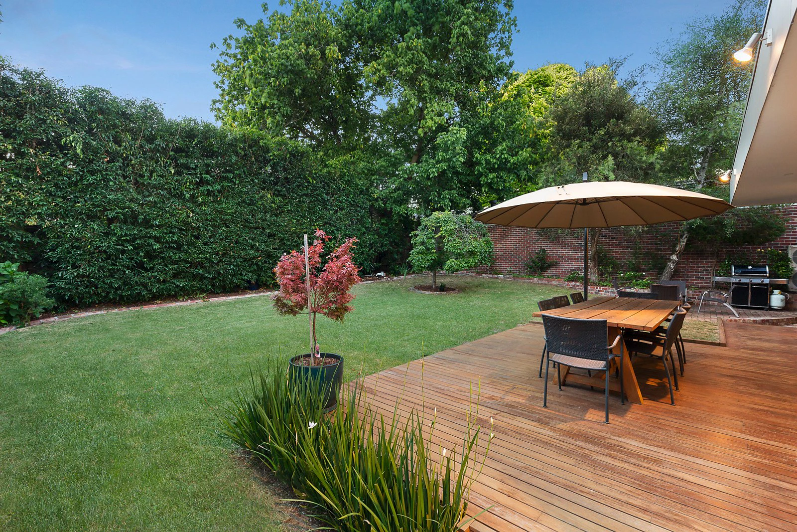 16 Fairmont Avenue, Camberwell, VIC