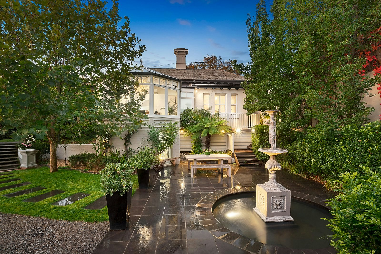 2 Harcourt Street, Hawthorn East, VIC