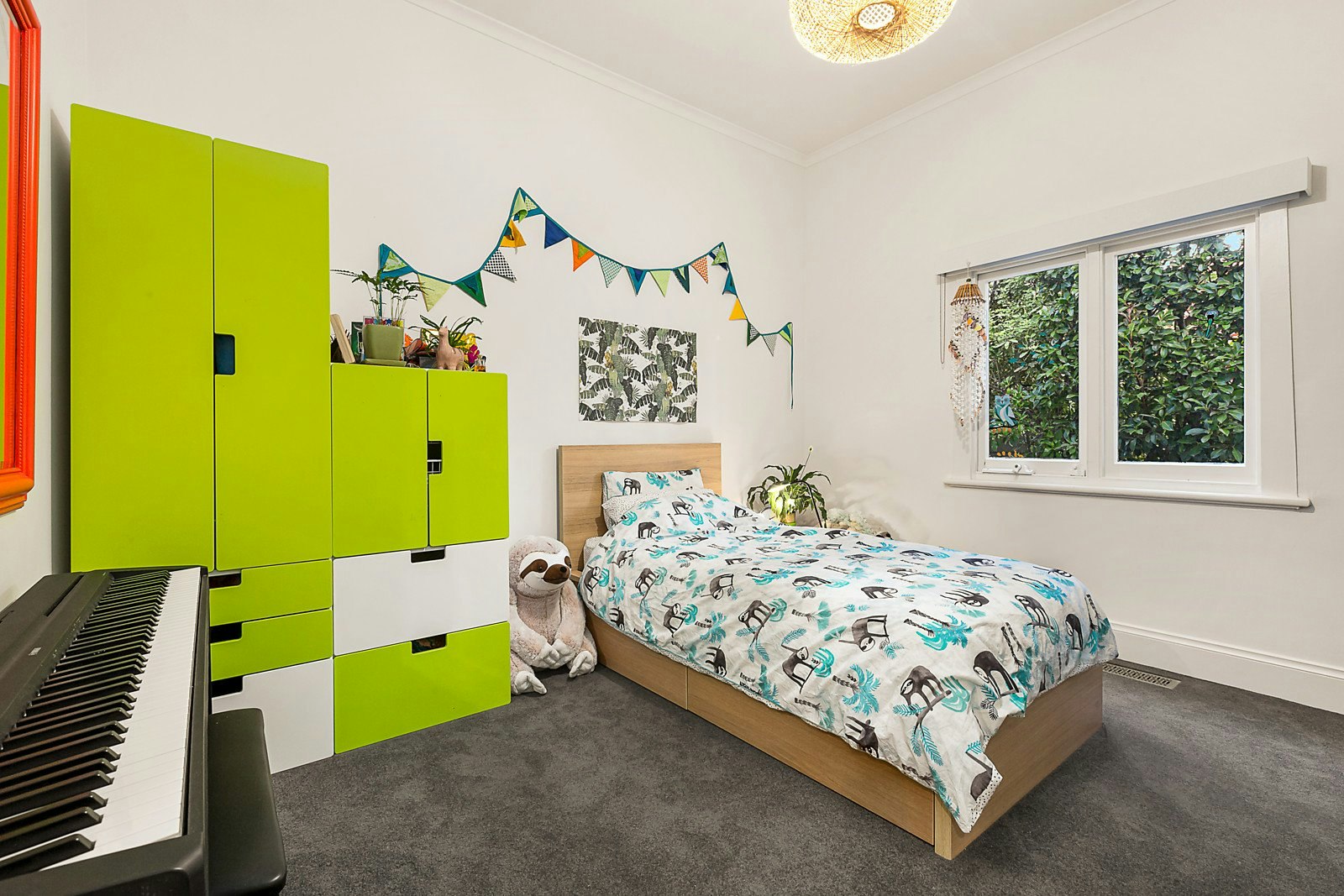 21 Drewett Street, Surrey Hills, VIC