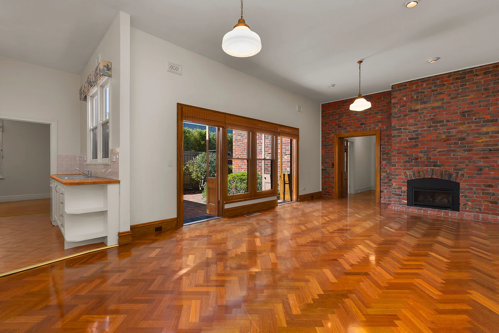 10 Cowper Street, Brighton, VIC