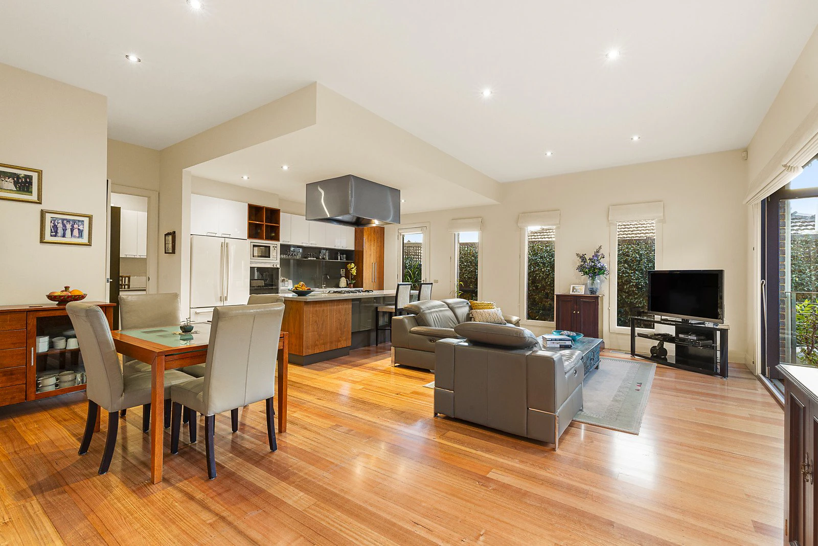 2/39 Britten Street, Glen Iris, VIC