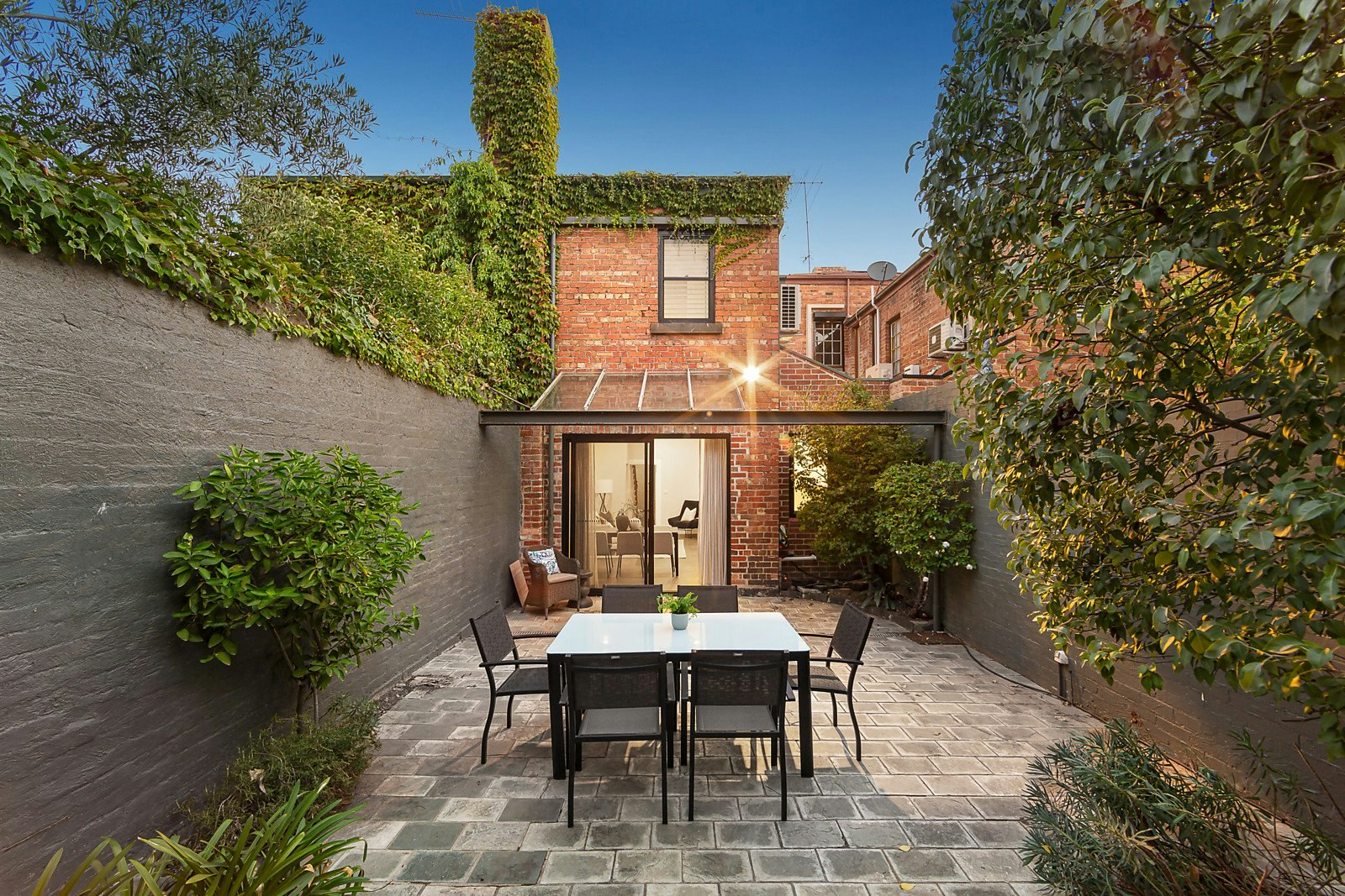 85 Rowena Parade, Richmond, VIC