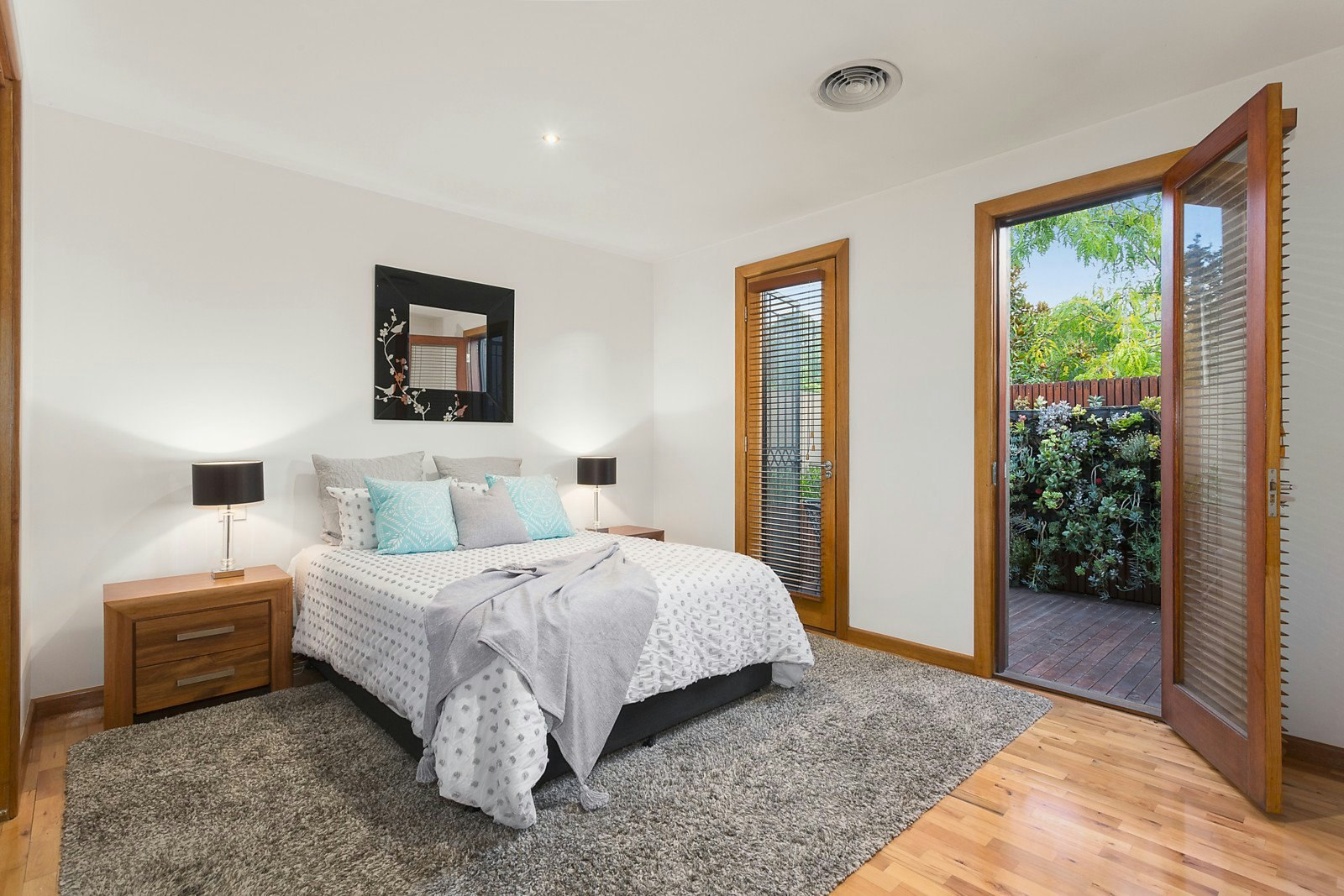 1224 Old Burke Road, Kew East, VIC