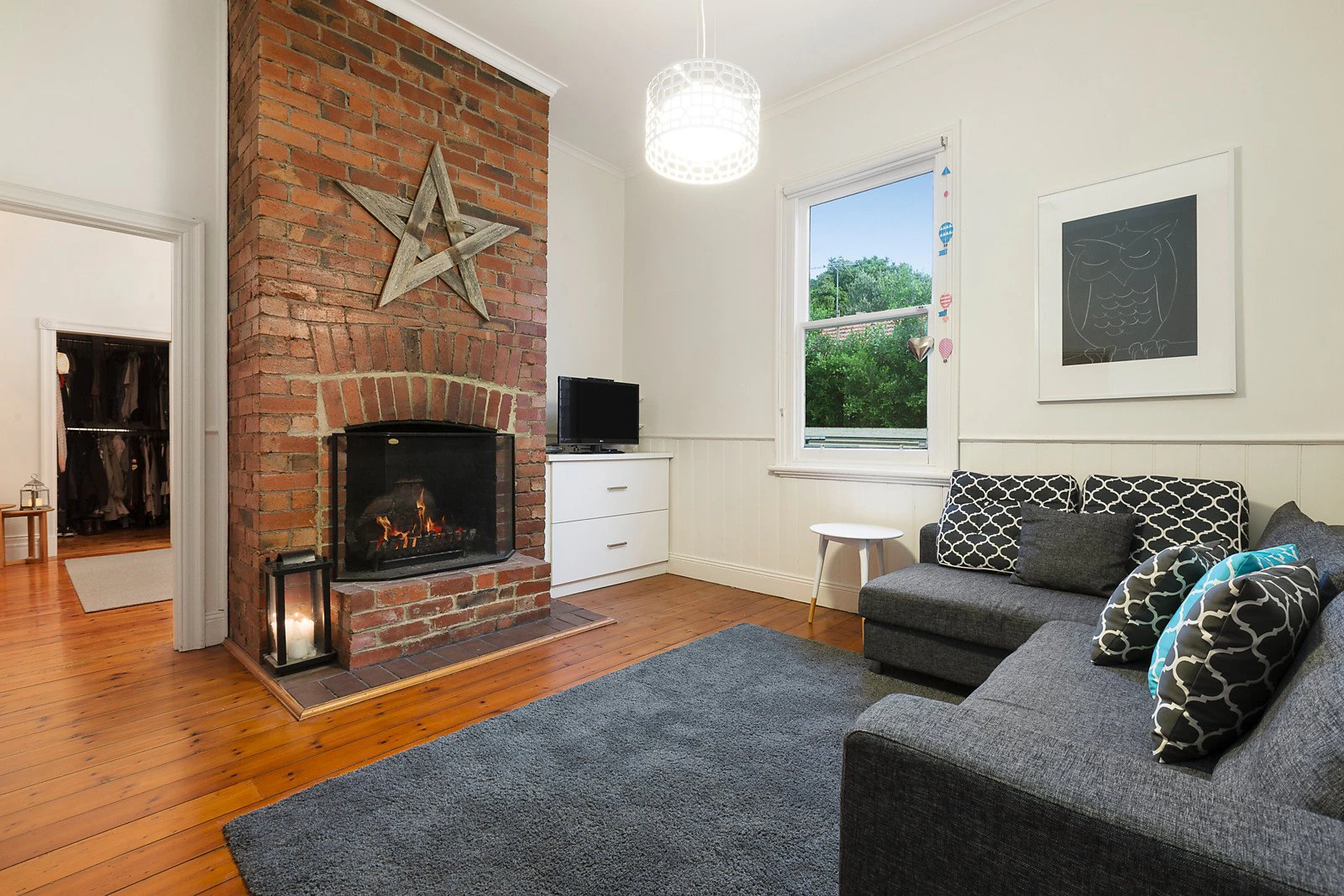 30 Essex Road, Surrey Hills, VIC