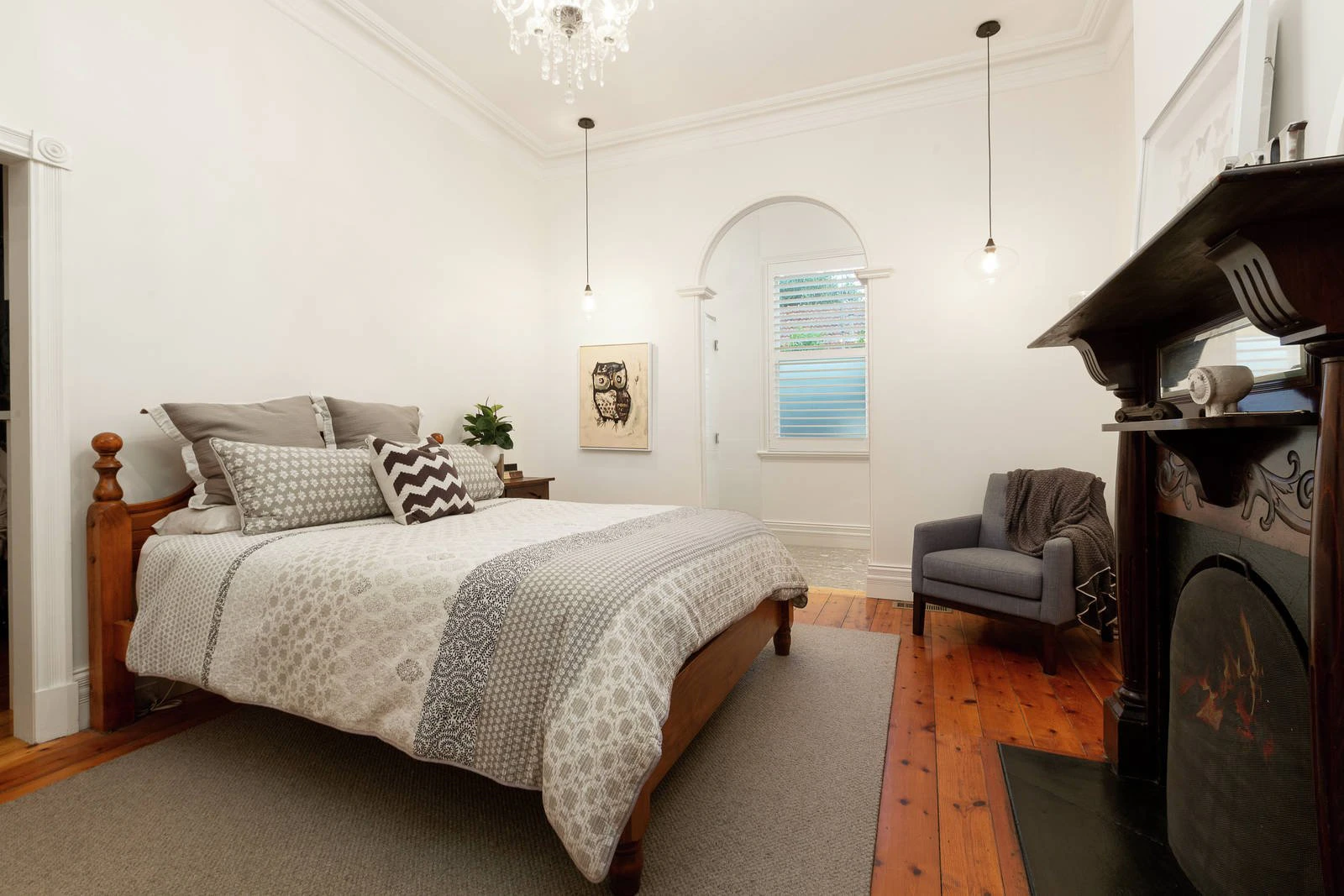30 Essex Road, Surrey Hills, VIC