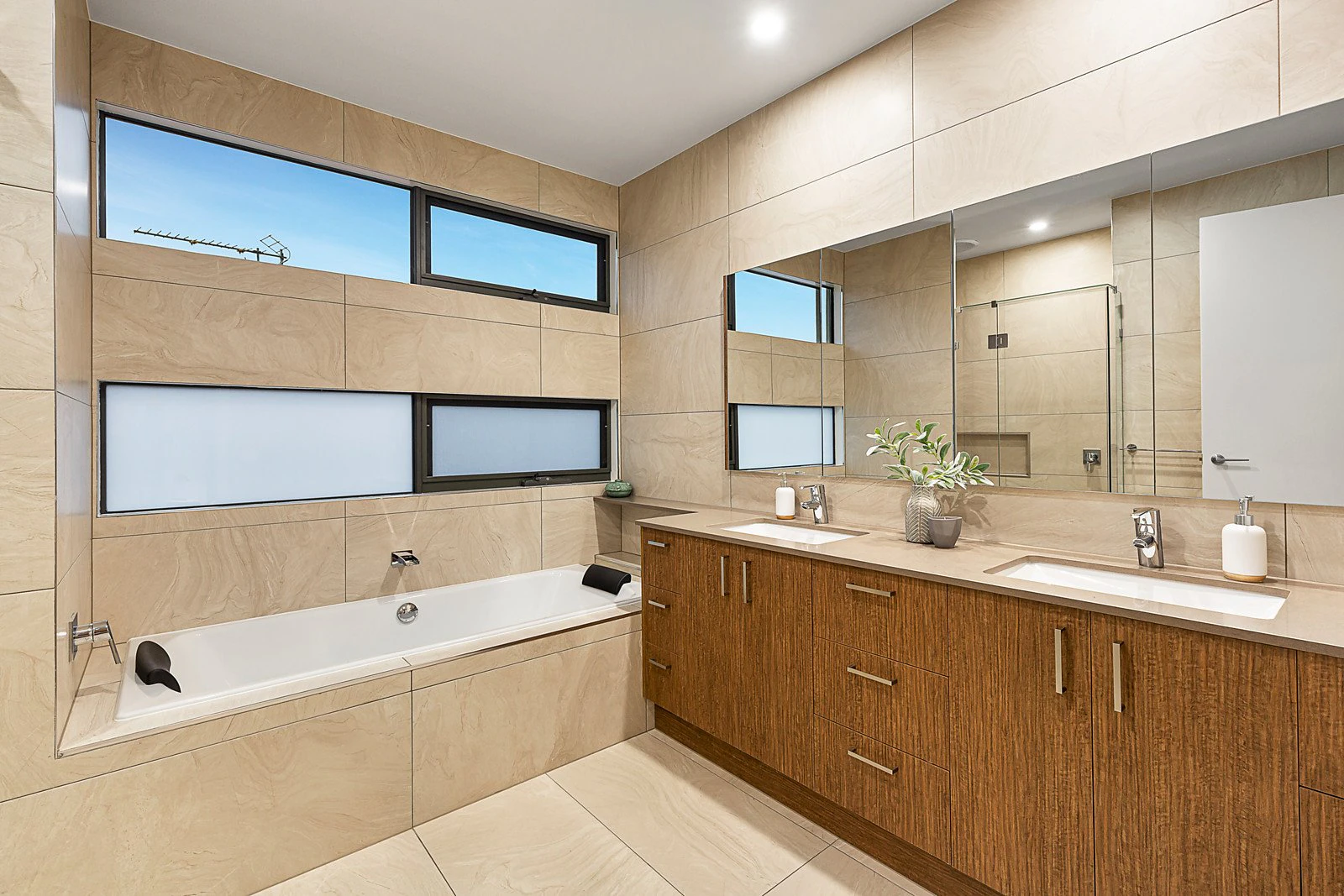 498 New Street, Brighton, VIC