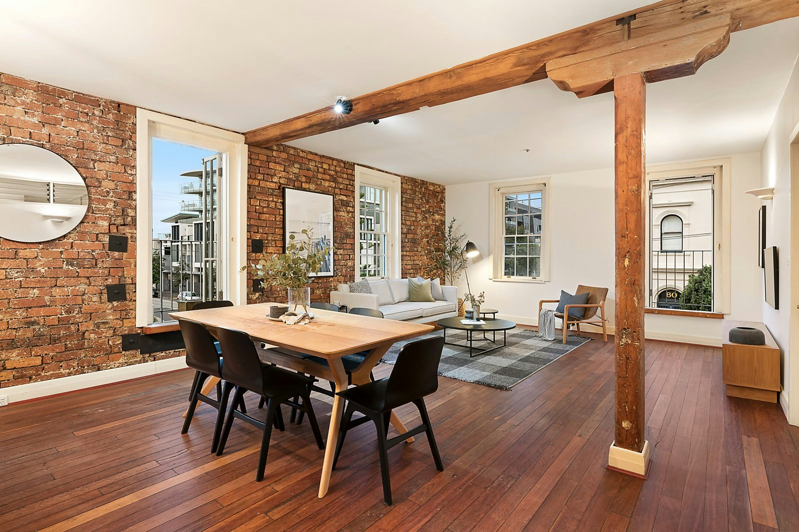 2/241 Rouse Street, Port Melbourne, VIC