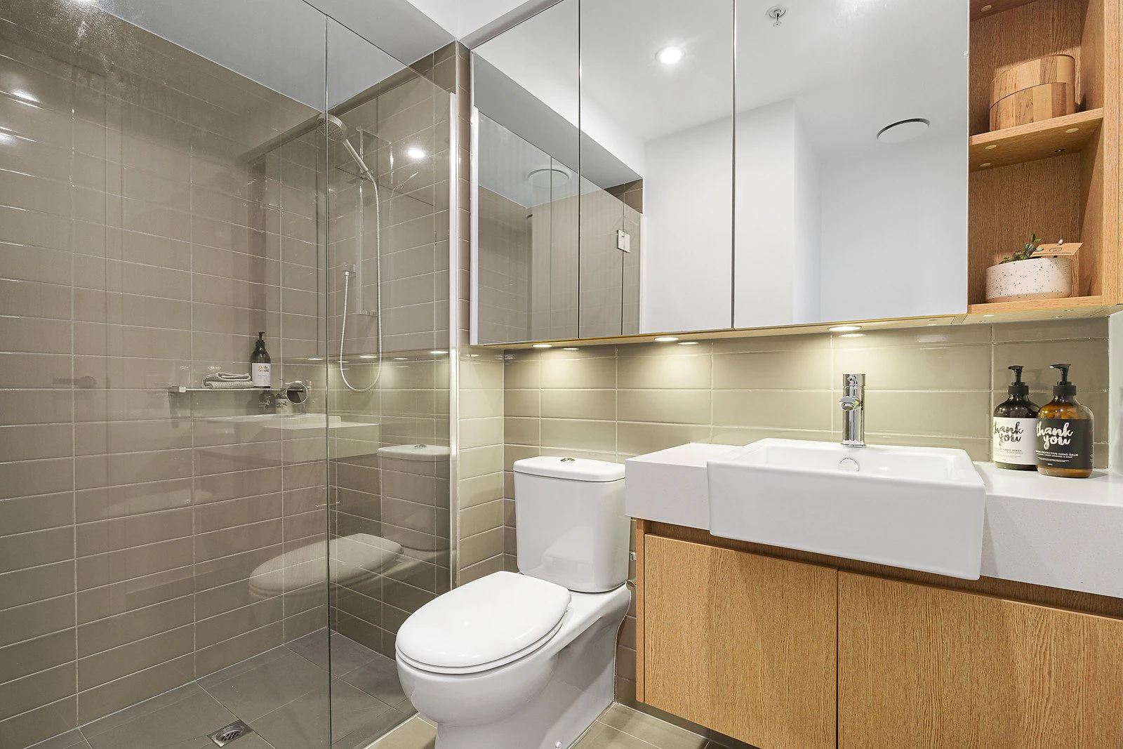 227/70 Nott Street, Port Melbourne, VIC