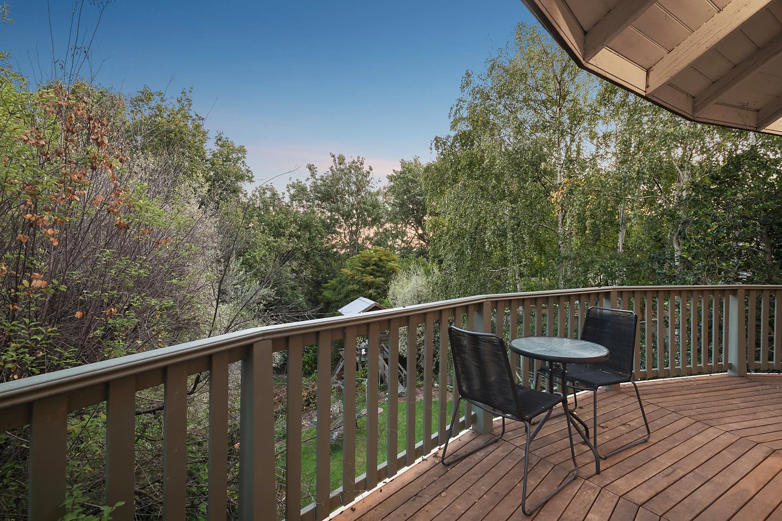 10 Arundel Crescent, Surrey Hills, VIC