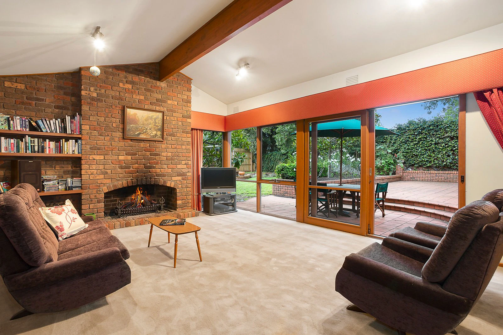 39 Rubens Grove, Canterbury, VIC