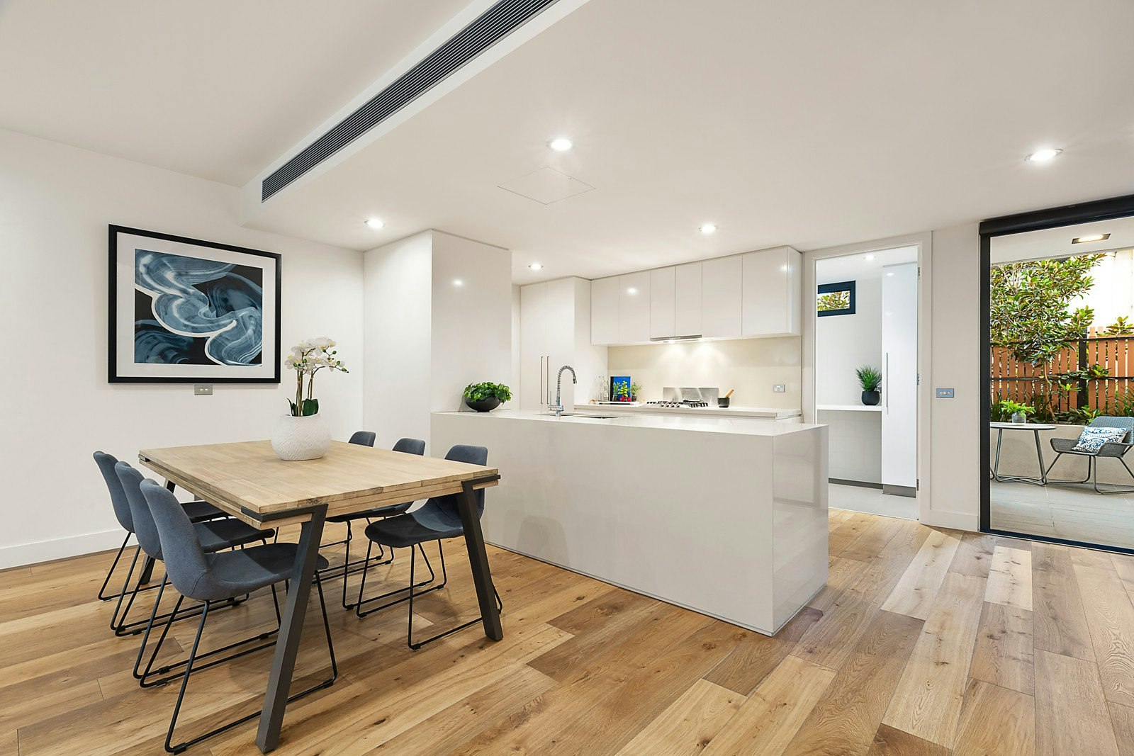 14/8 Cobden Street, Kew, VIC