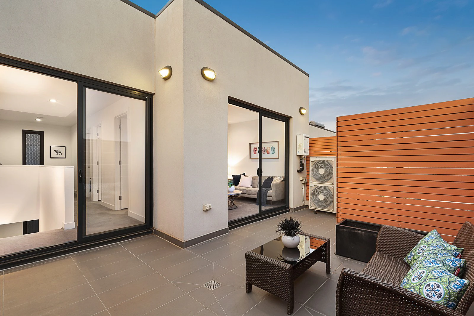 14/8 Cobden Street, Kew, VIC