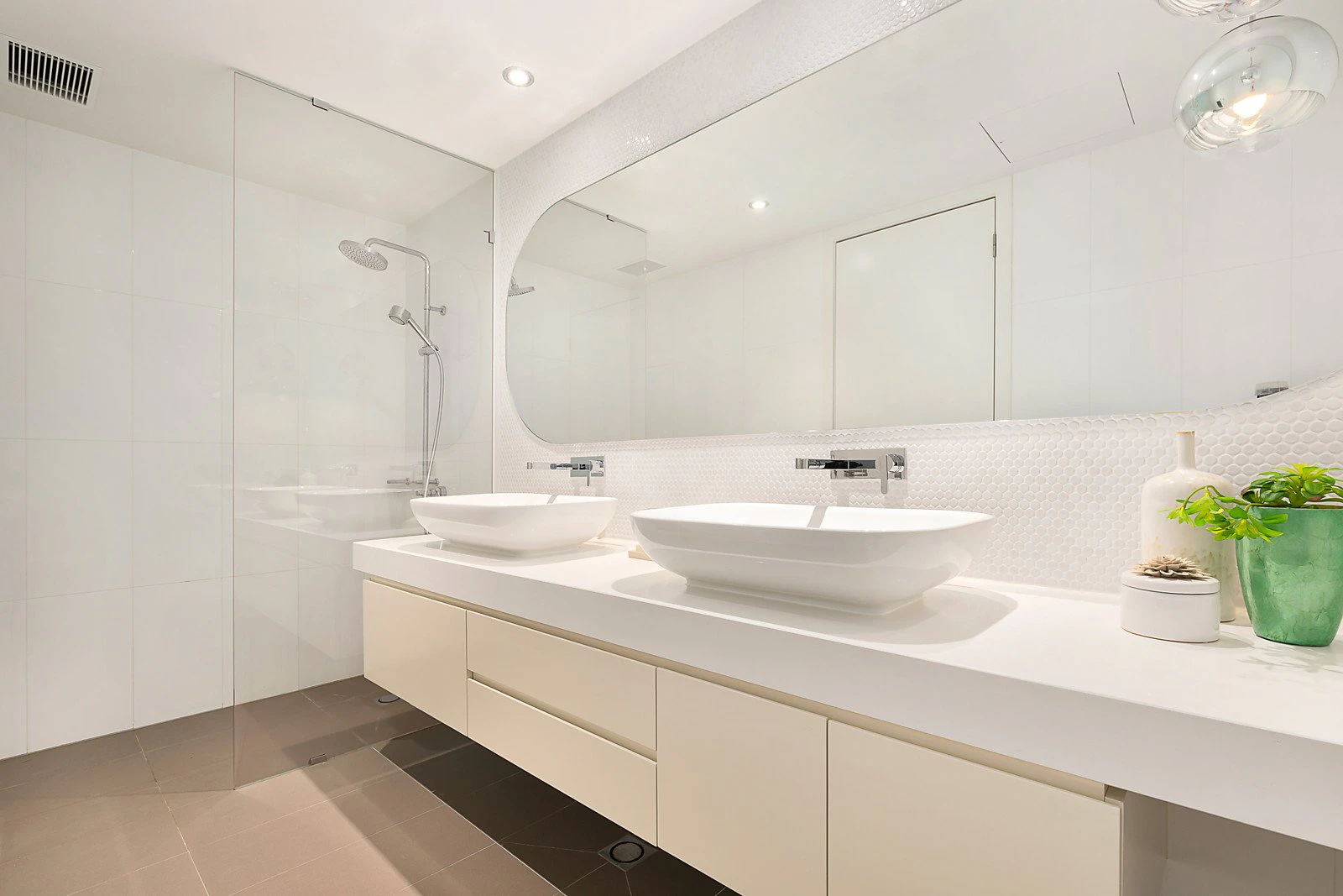 14/8 Cobden Street, Kew, VIC