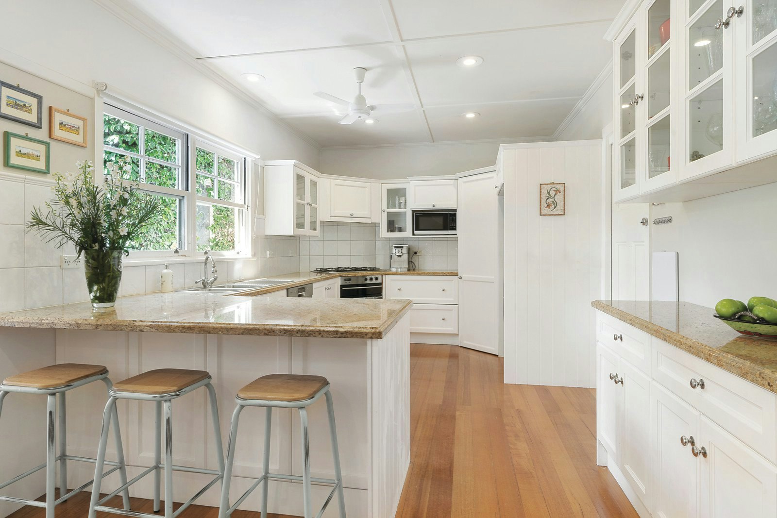 37 Doonkuna Avenue, Camberwell, VIC