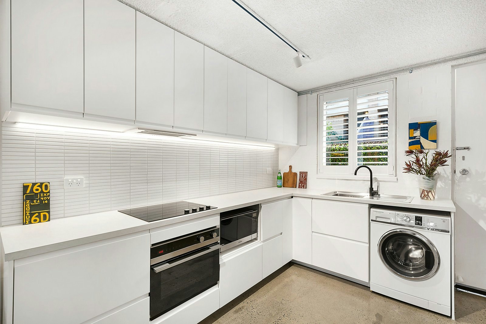 6a Napier Street, South Melbourne, VIC