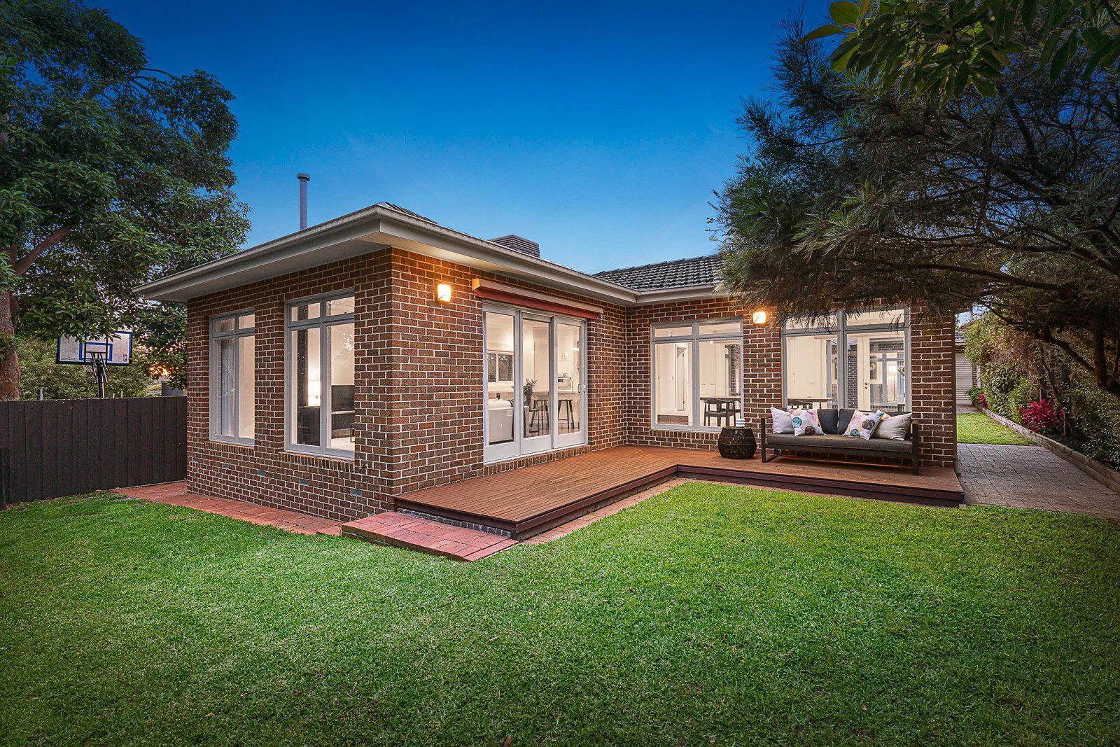 7 Haig Street, Burwood, VIC