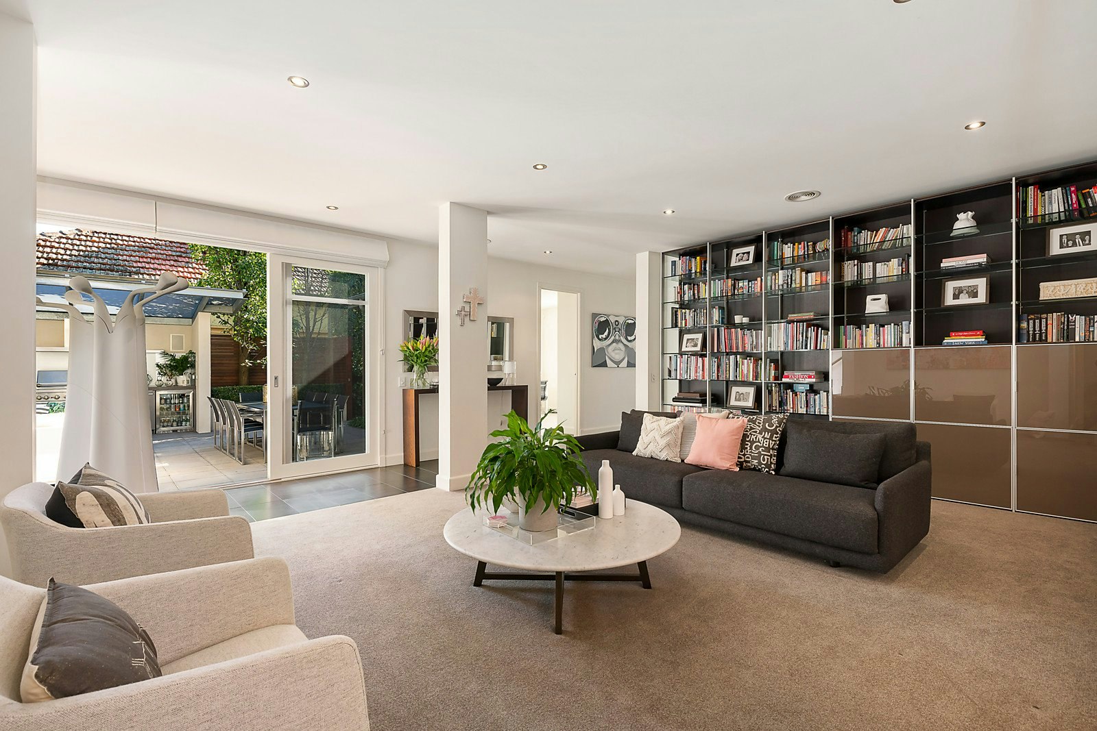 25 Strathalbyn Street, Kew East, VIC